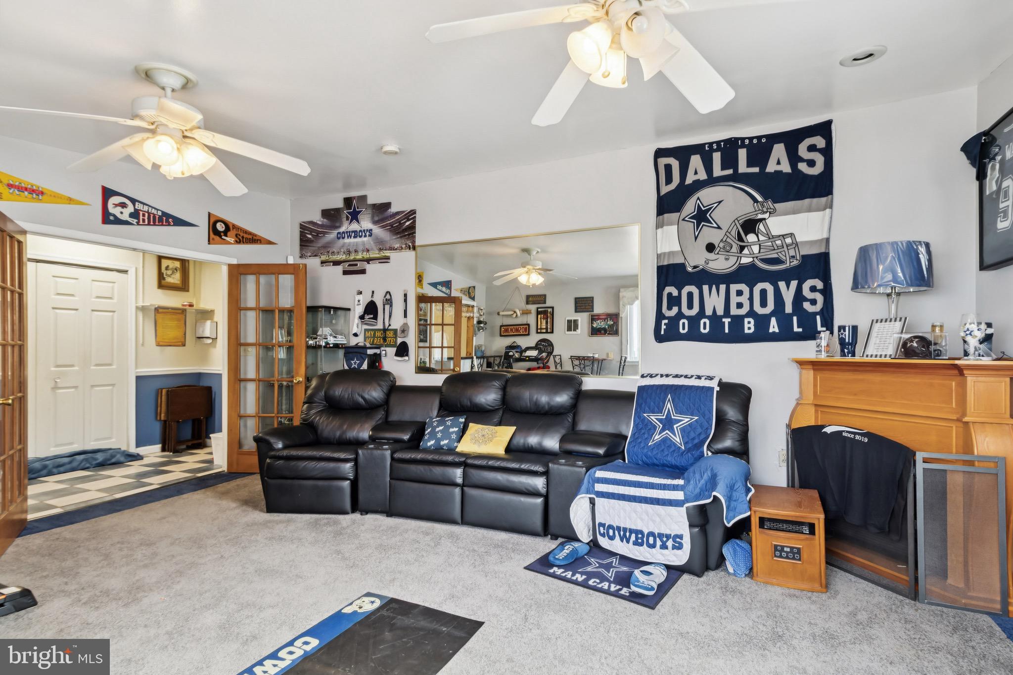 NORTH FORESTVILLE - Residential