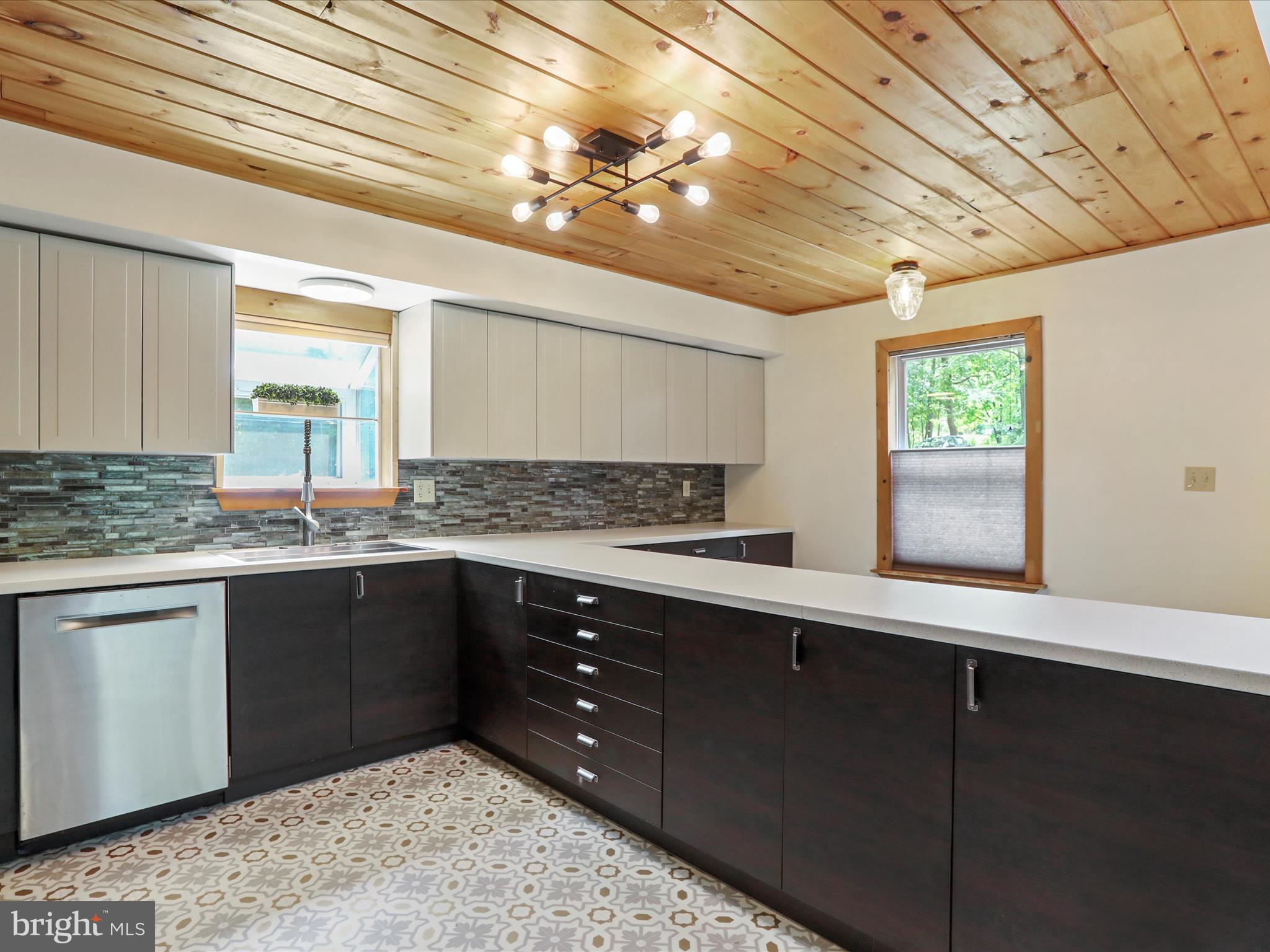 FLOWERWOOD FARM - Residential