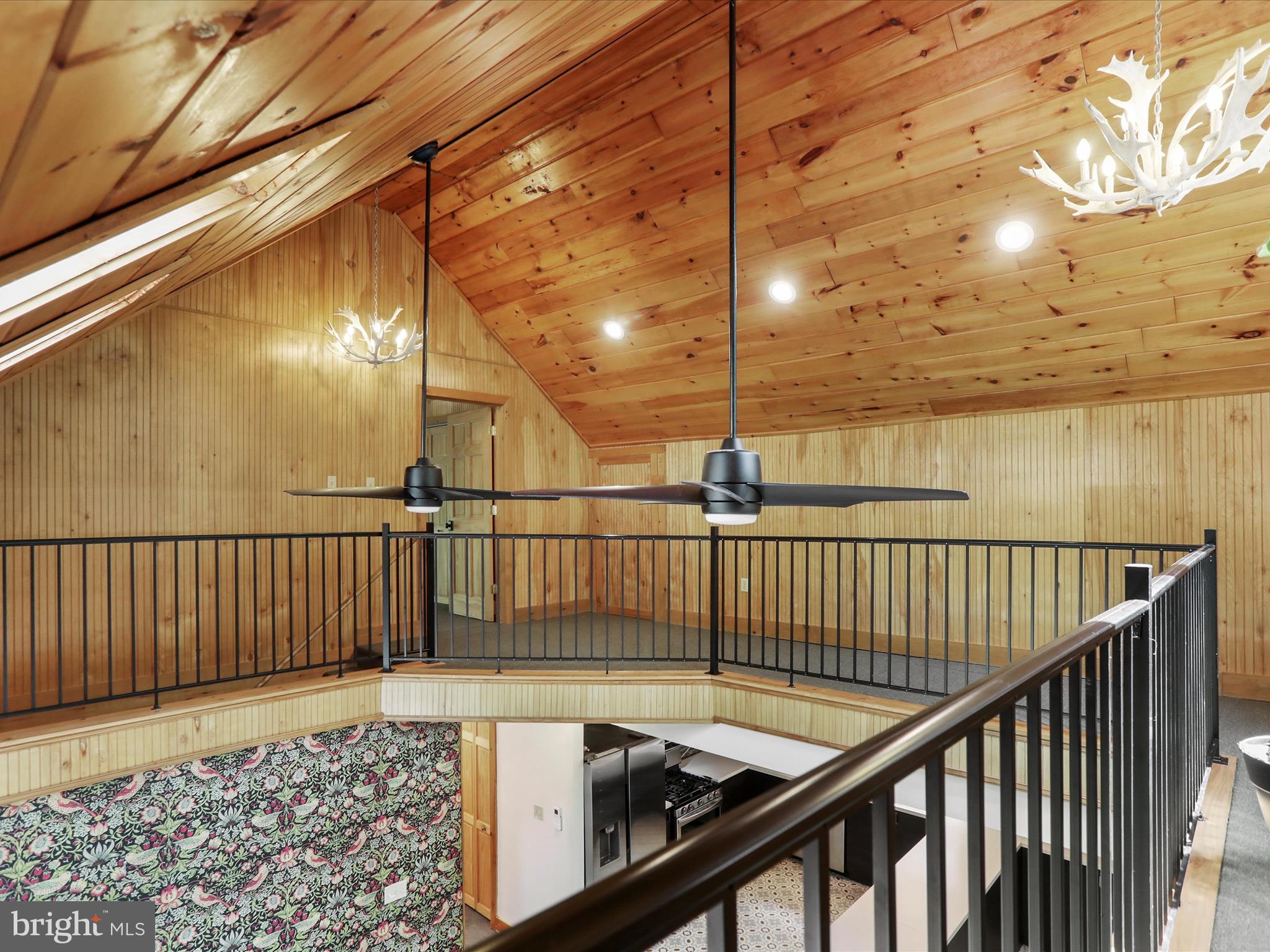 FLOWERWOOD FARM - Residential