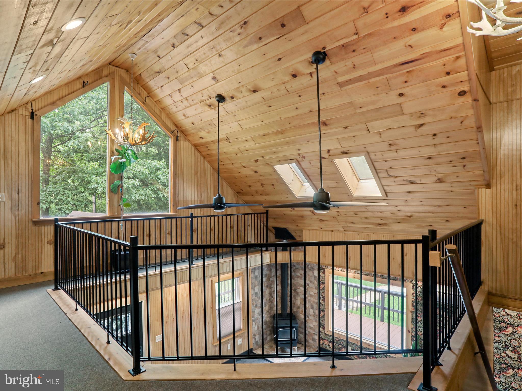 FLOWERWOOD FARM - Residential