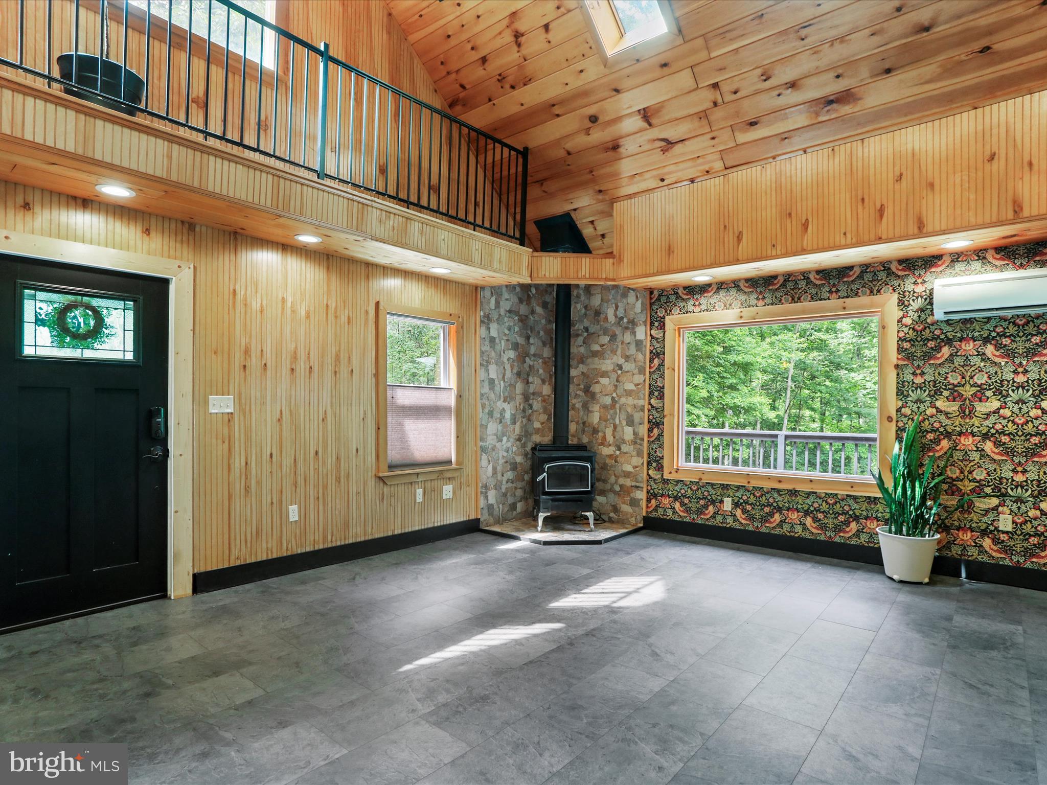 FLOWERWOOD FARM - Residential