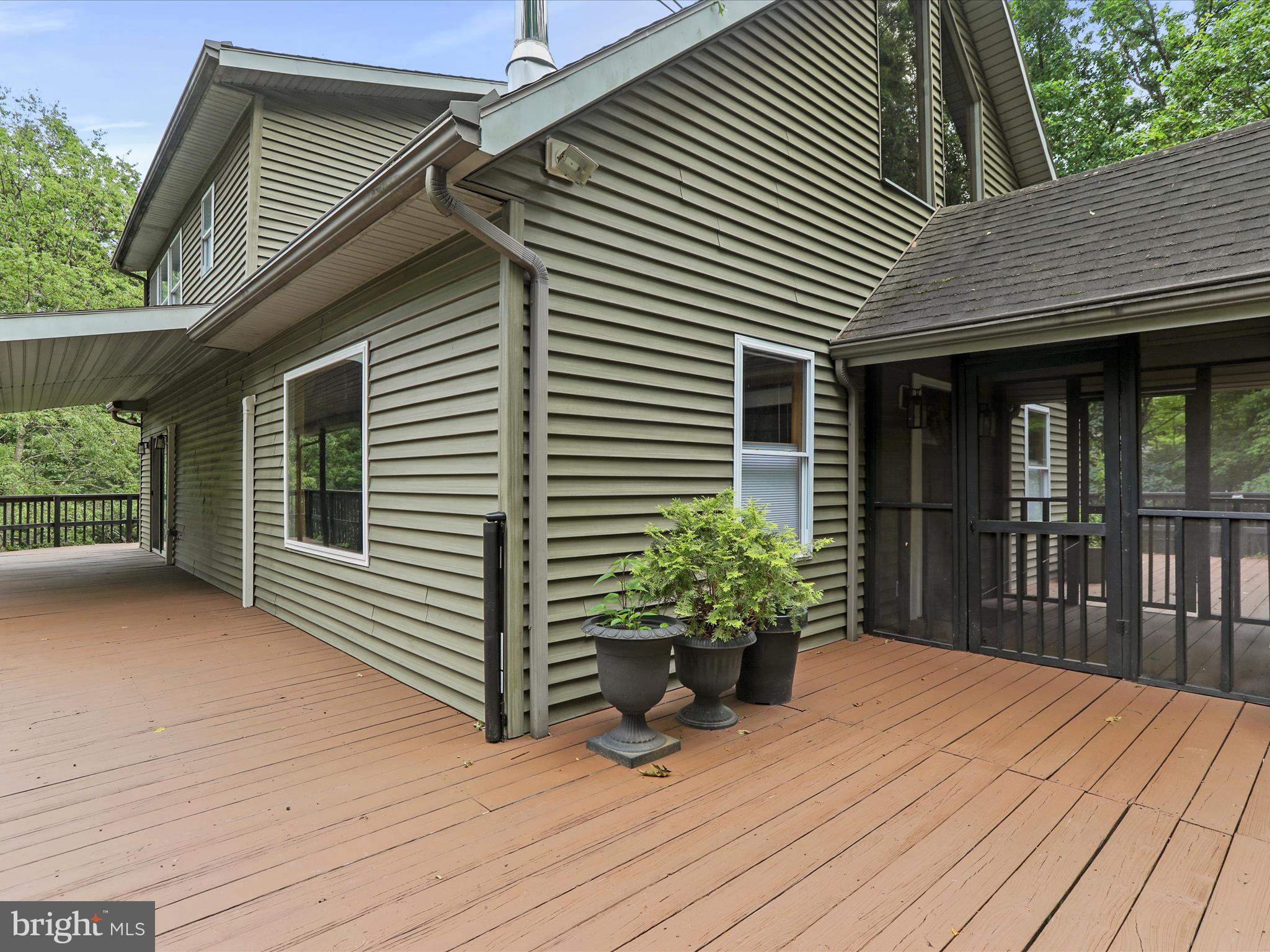 FLOWERWOOD FARM - Residential