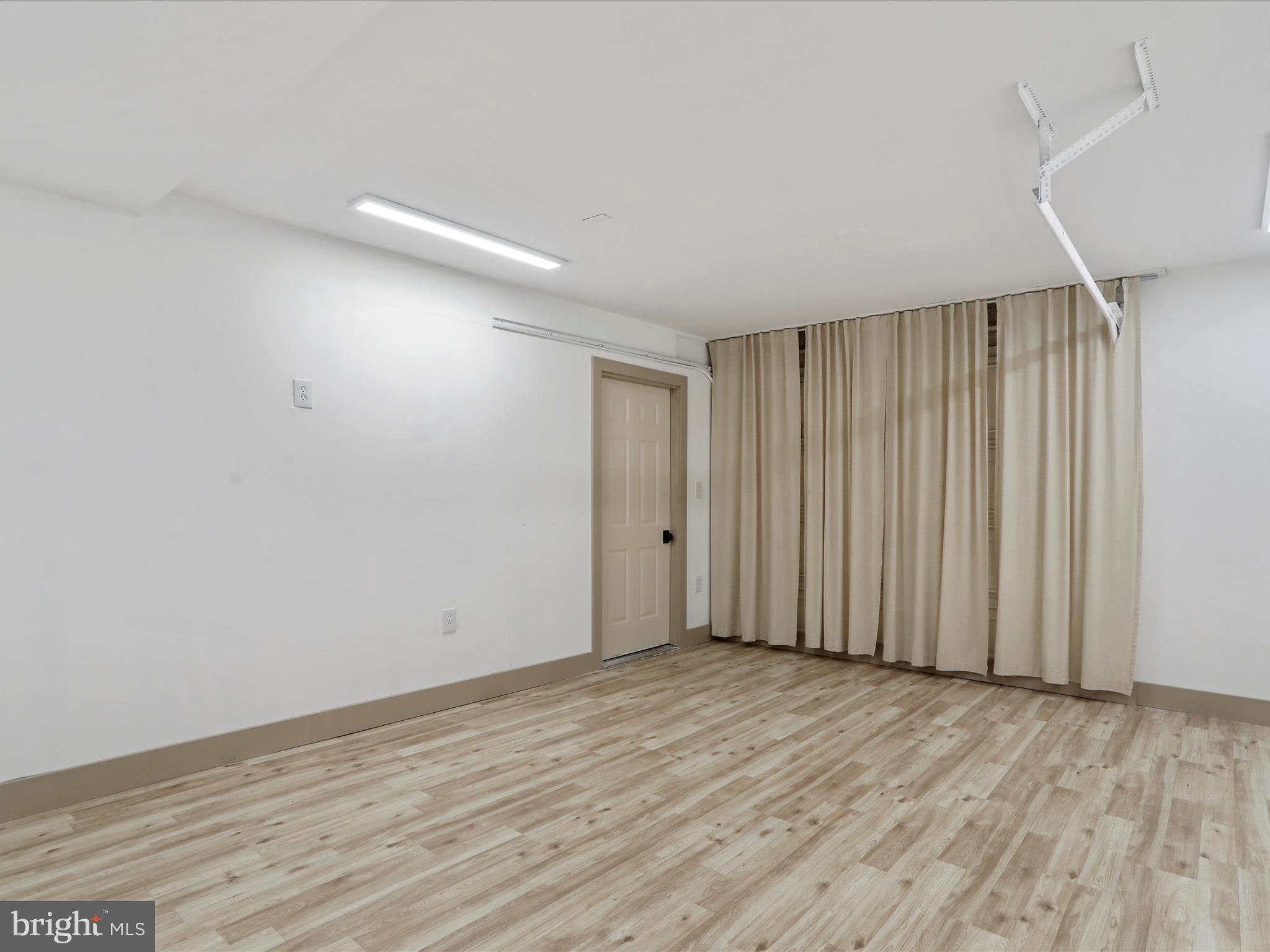 FLOWERWOOD FARM - Residential