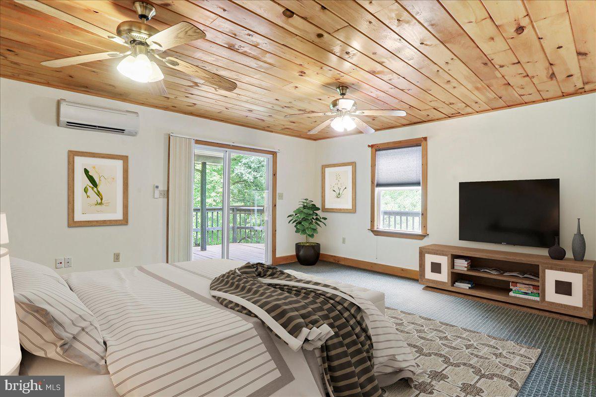 FLOWERWOOD FARM - Residential