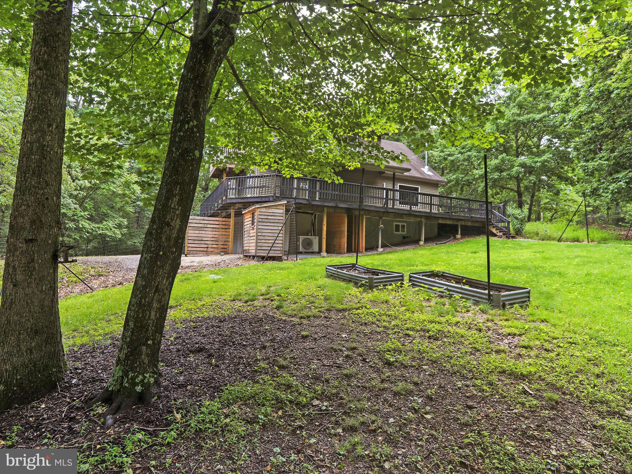 FLOWERWOOD FARM - Residential