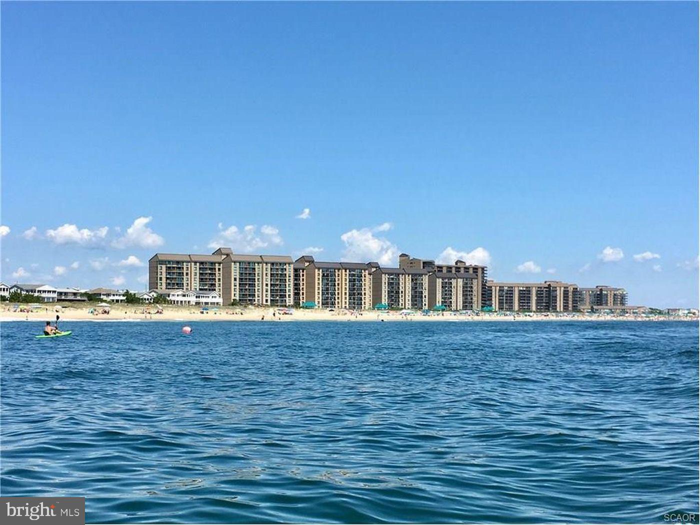 SEA COLONY EAST - Residential