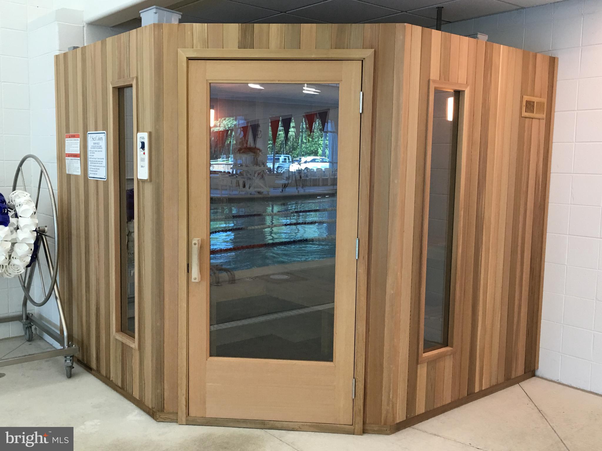 SEA COLONY EAST - Residential