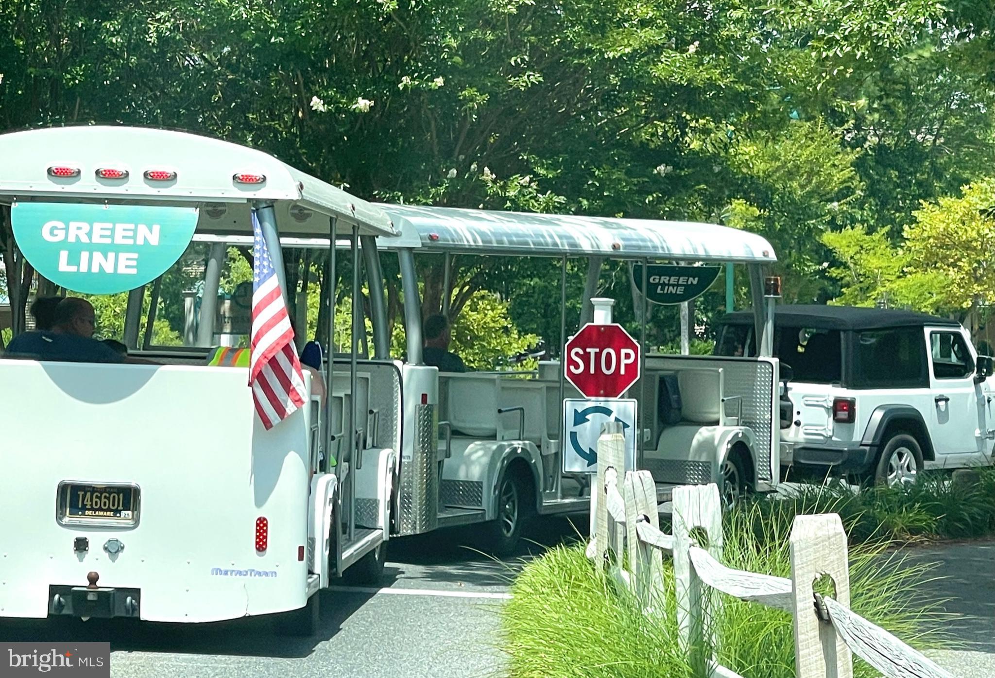 SEA COLONY EAST - Residential