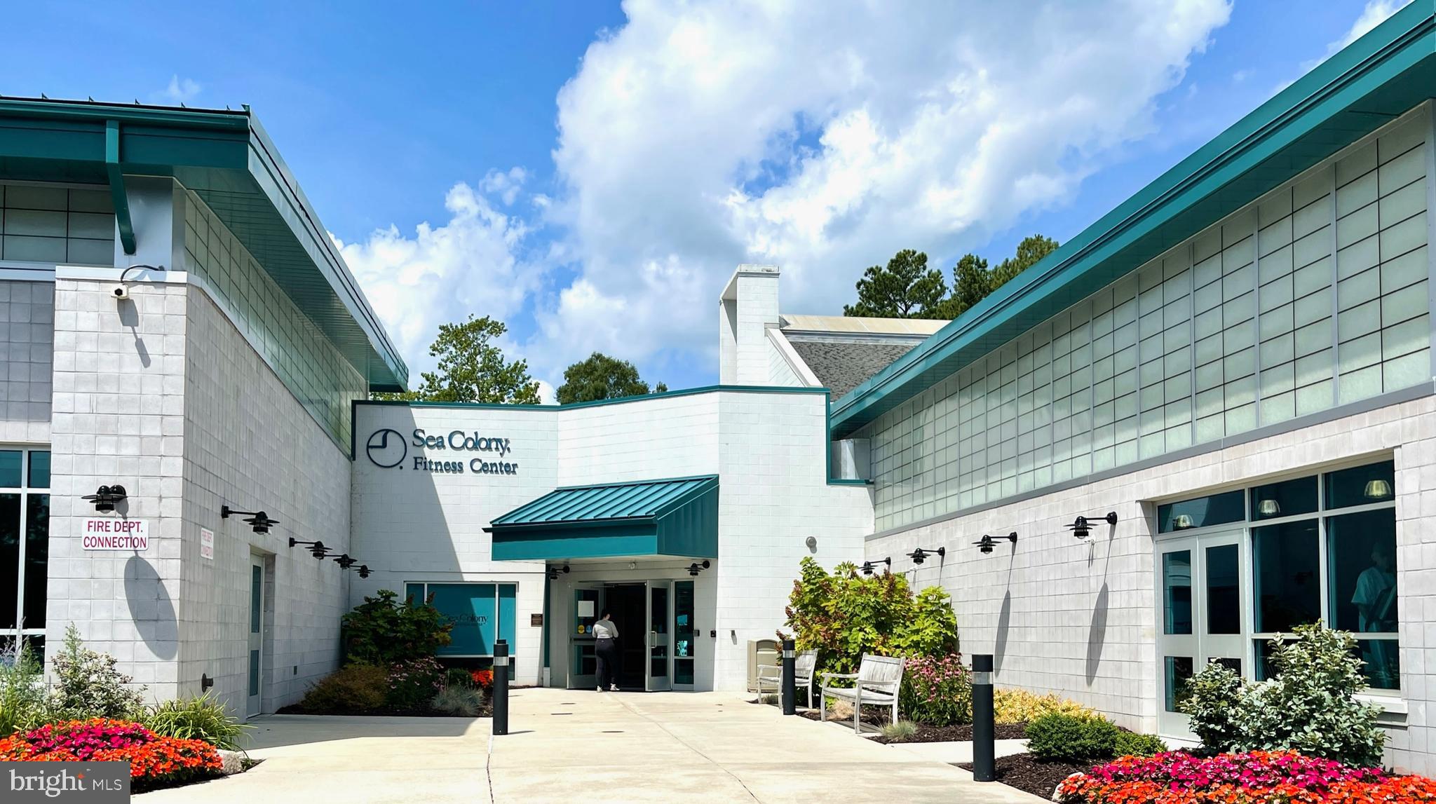 SEA COLONY EAST - Residential