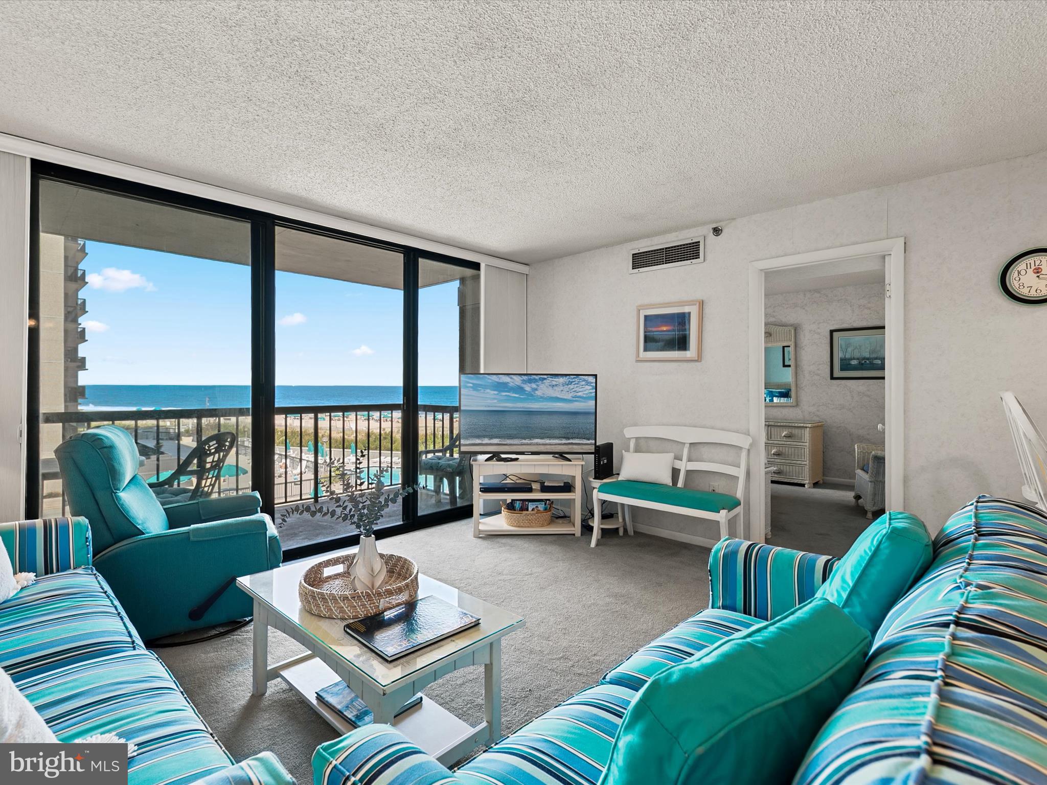 SEA COLONY EAST - Residential