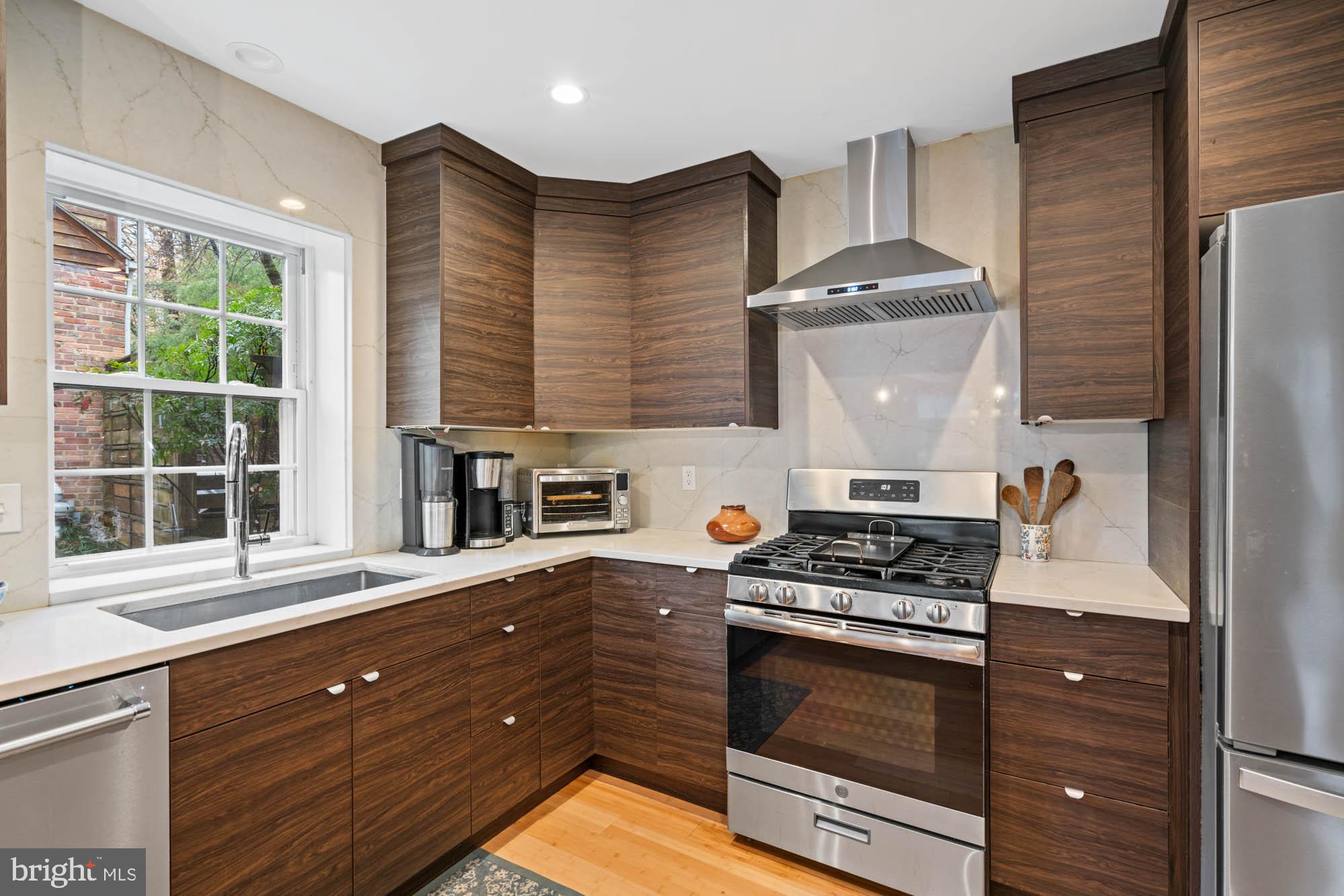 TAKOMA PARK - Residential