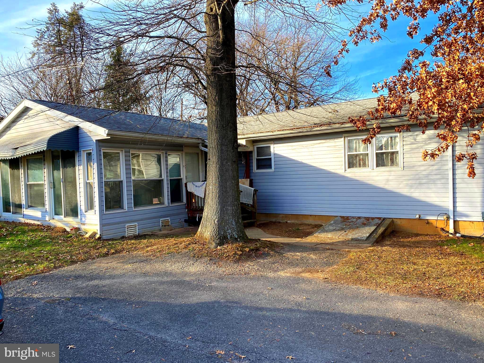 WINDSOR TWP - Residential