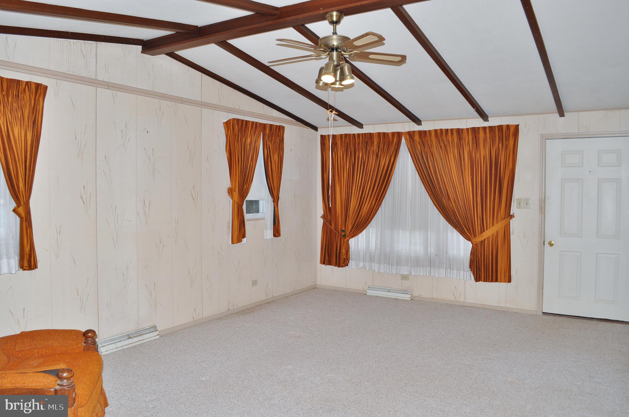WINDSOR TWP - Residential