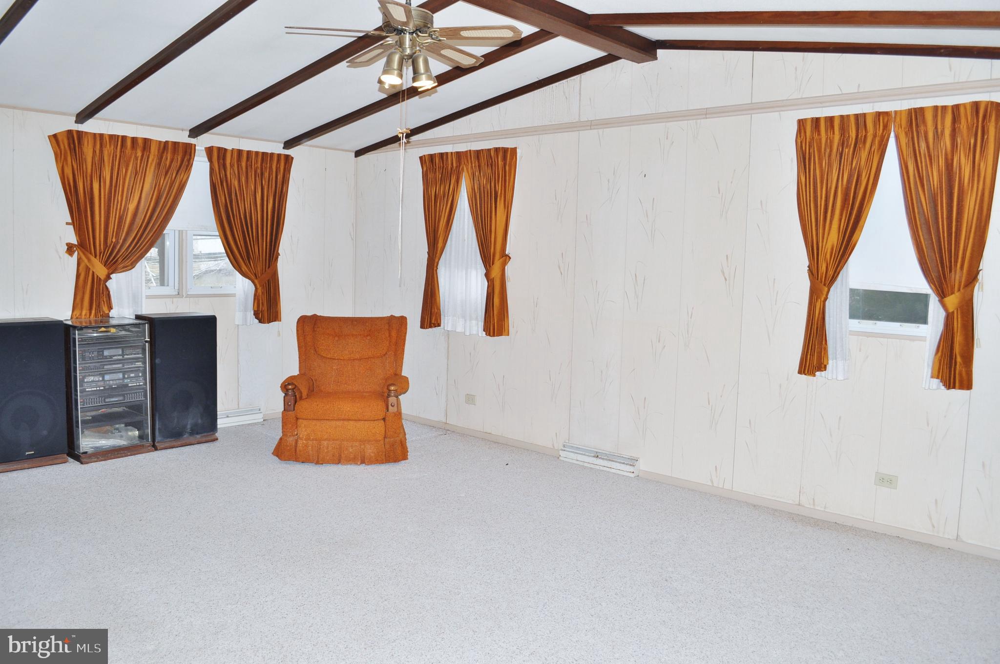 WINDSOR TWP - Residential