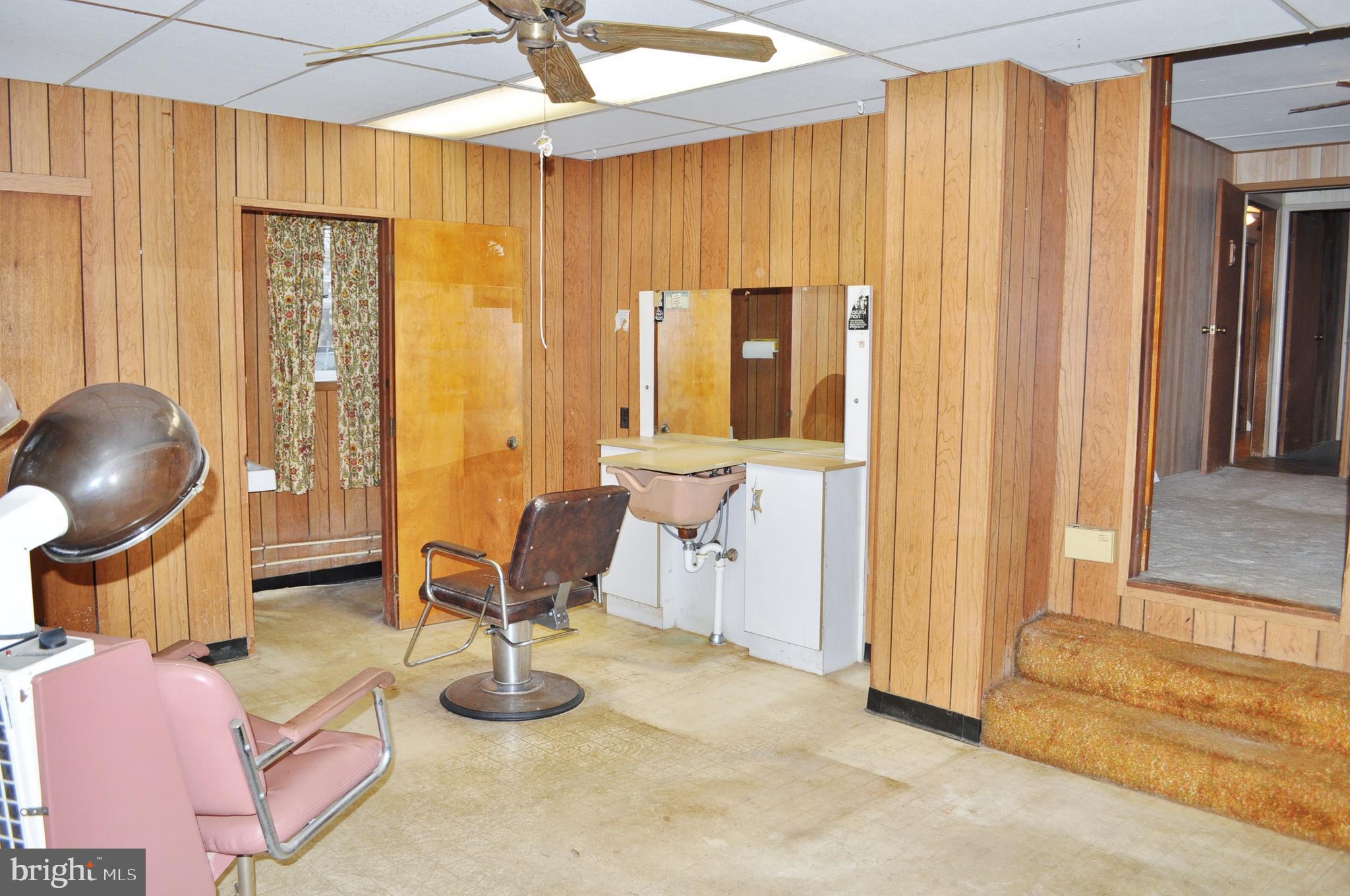WINDSOR TWP - Residential