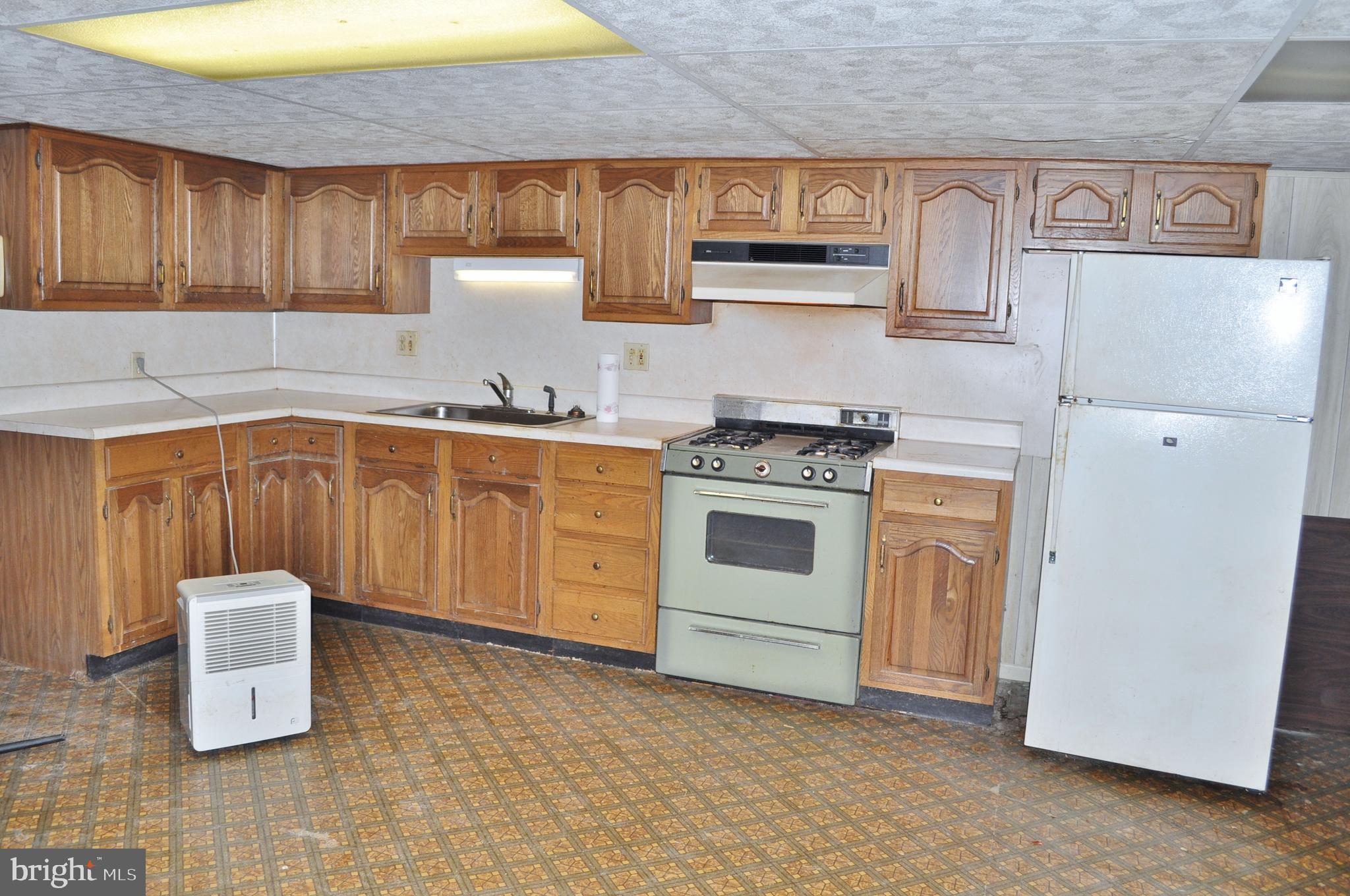 WINDSOR TWP - Residential