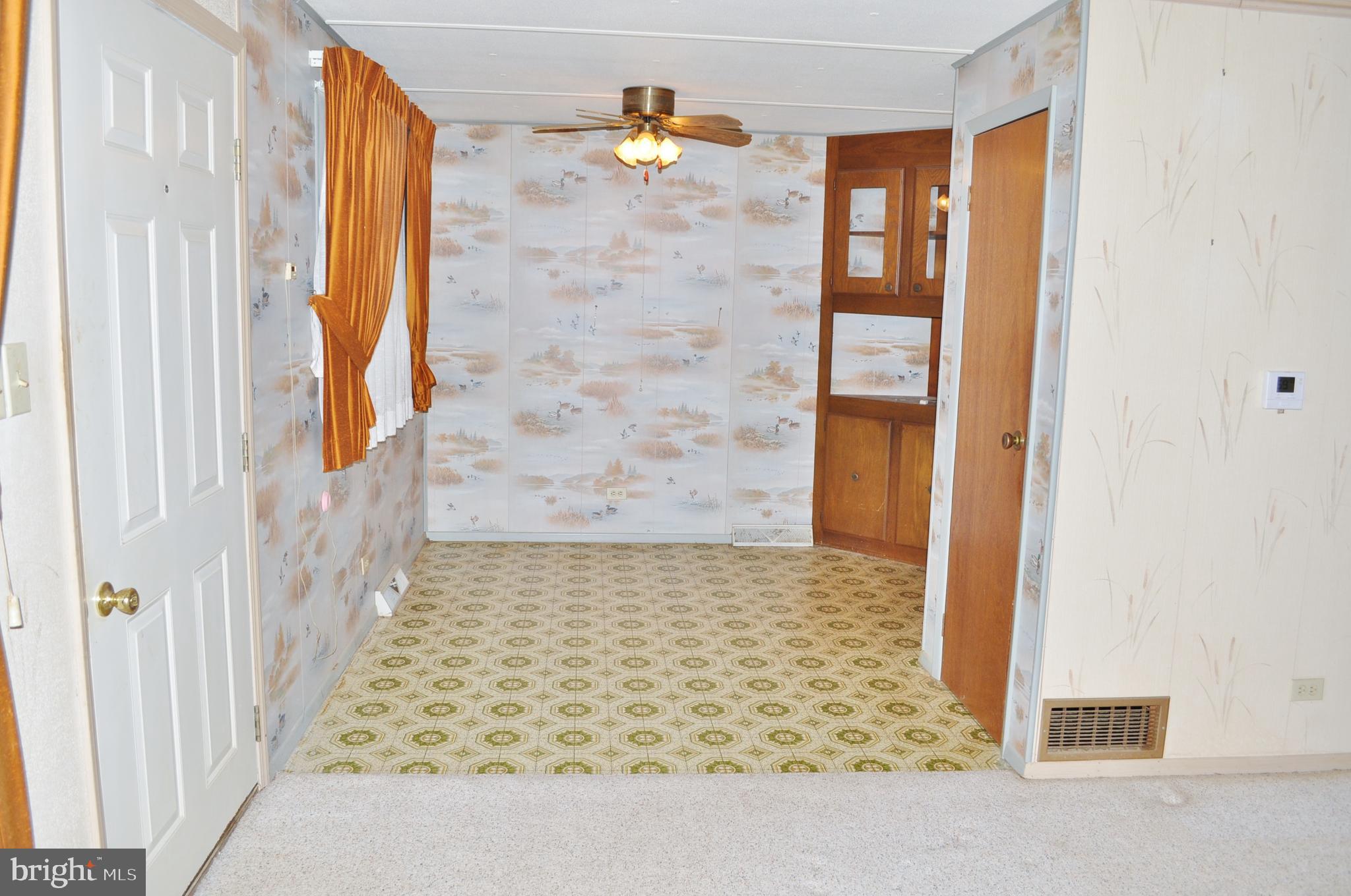WINDSOR TWP - Residential