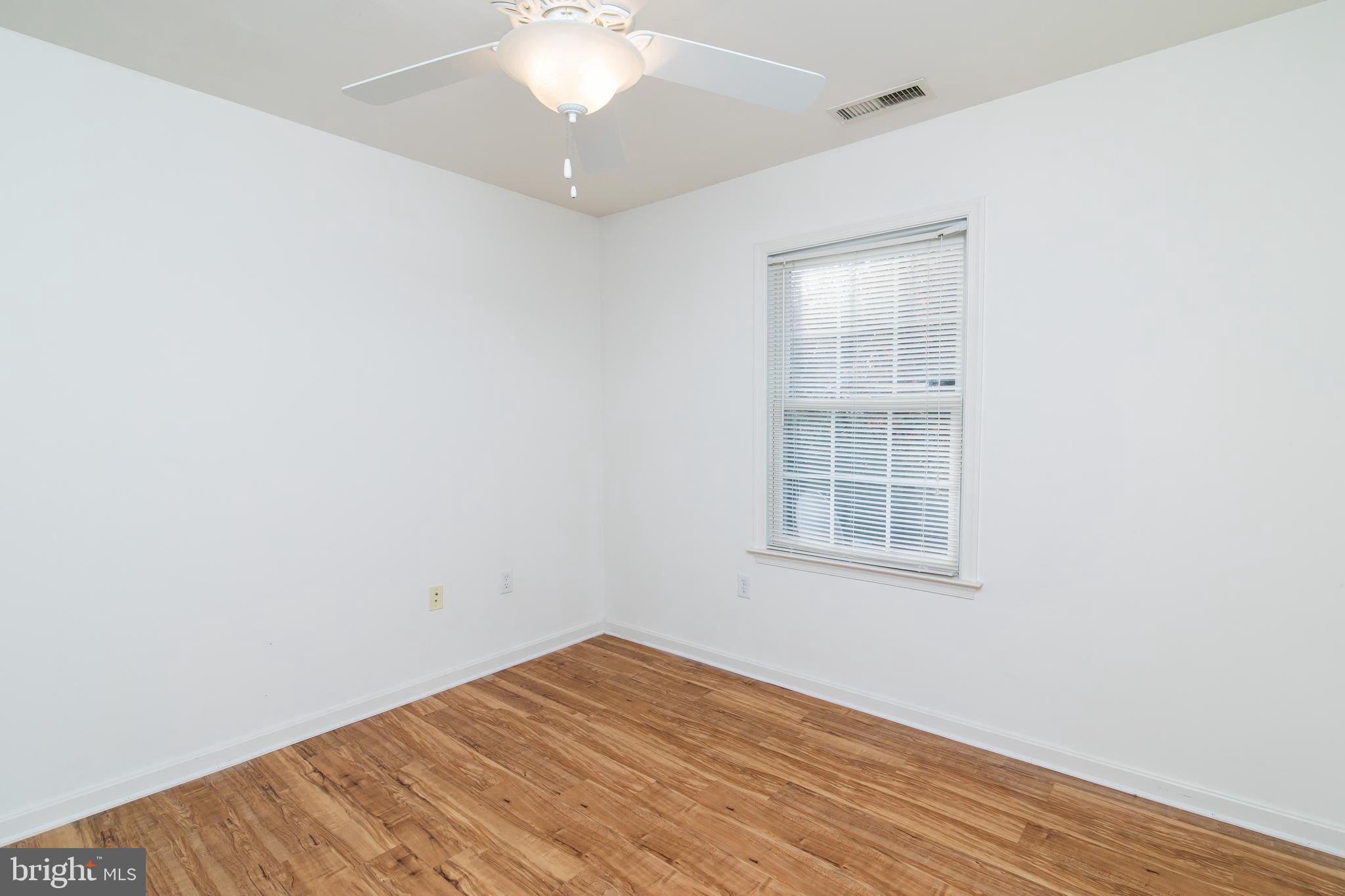 VILLAGES AT PARSONS LAKE - Residential