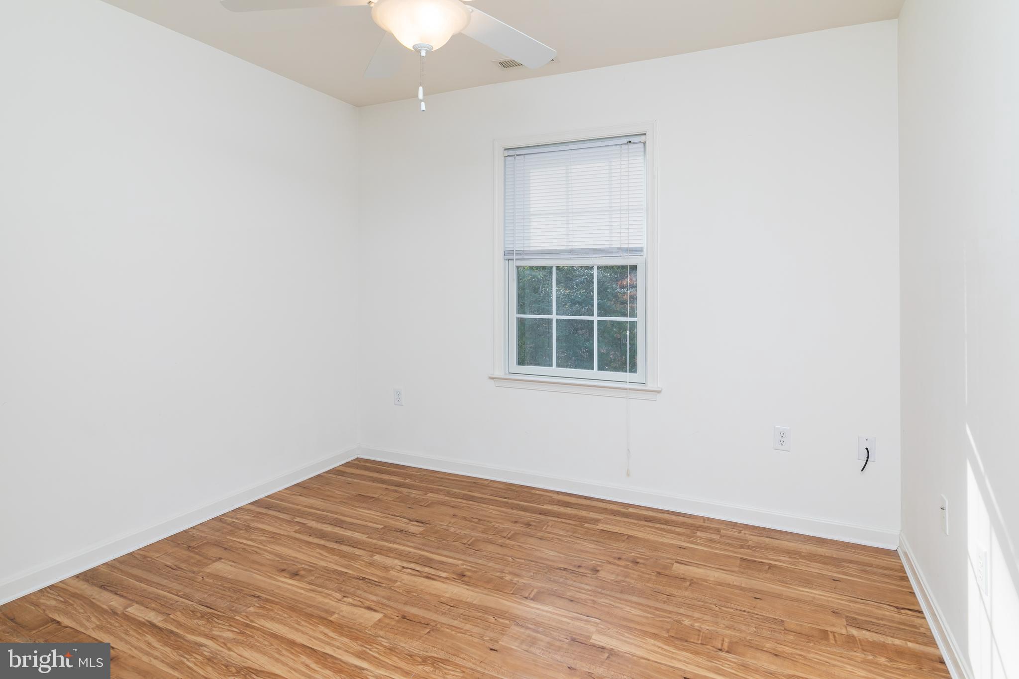 VILLAGES AT PARSONS LAKE - Residential