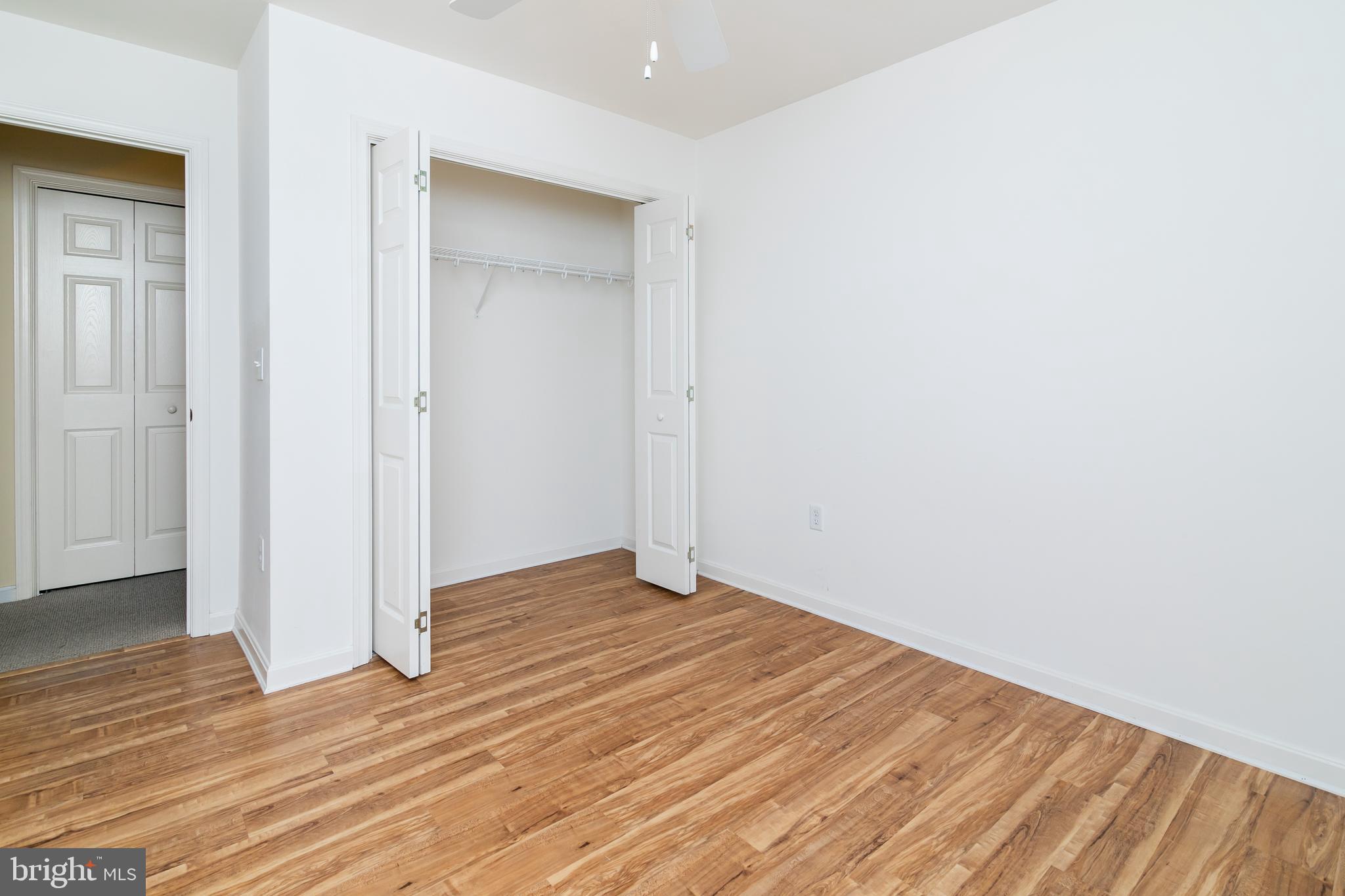 VILLAGES AT PARSONS LAKE - Residential