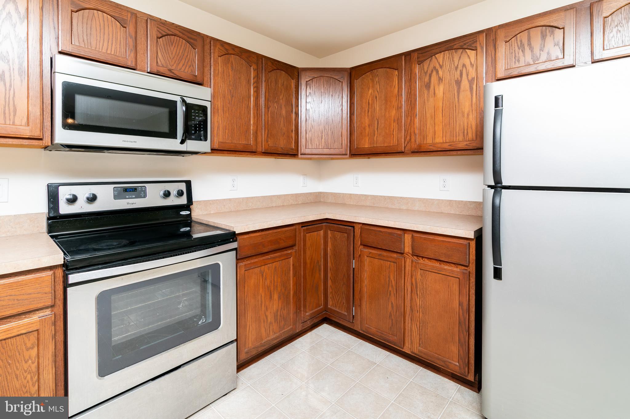 VILLAGES AT PARSONS LAKE - Residential