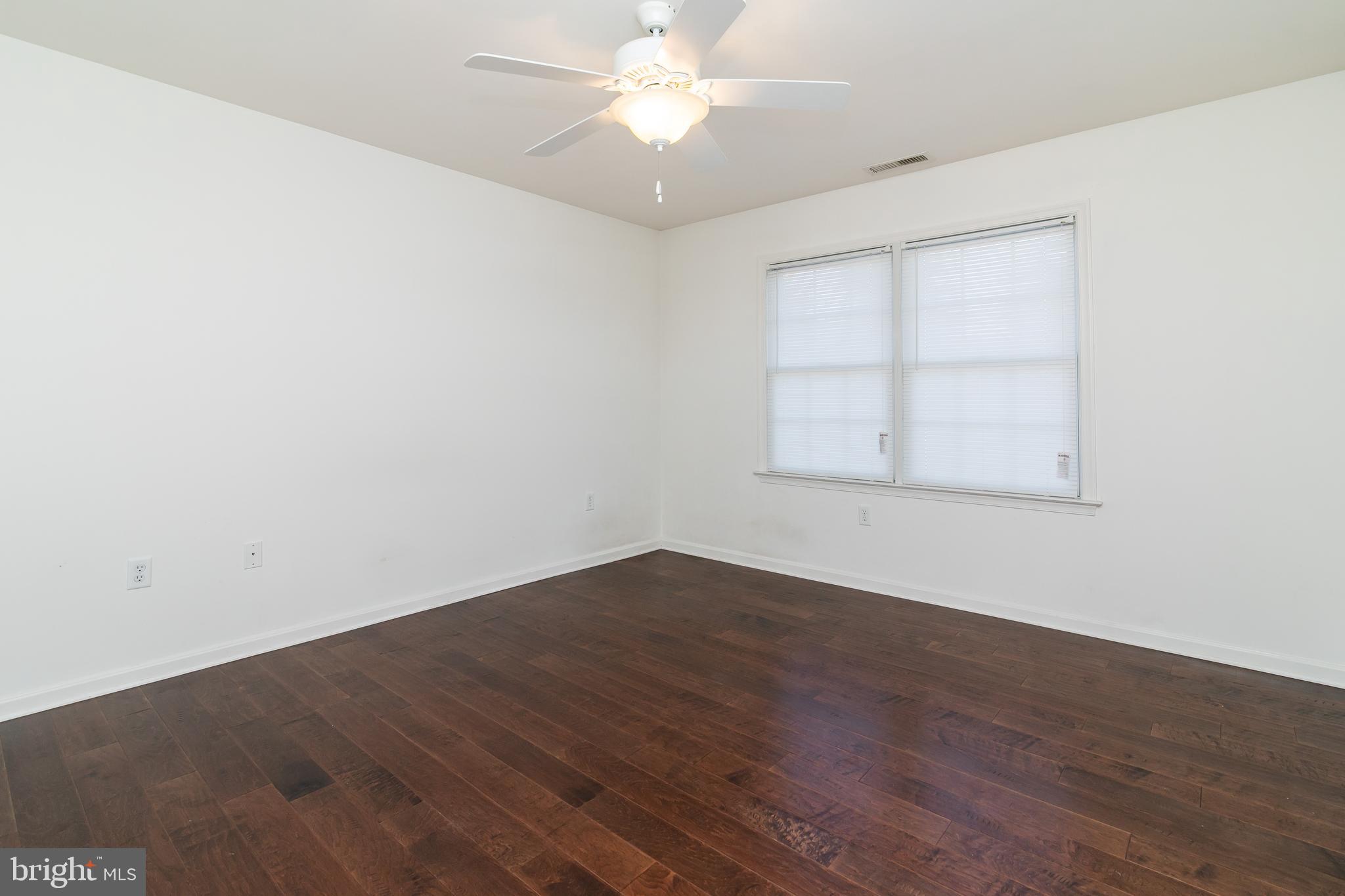 VILLAGES AT PARSONS LAKE - Residential