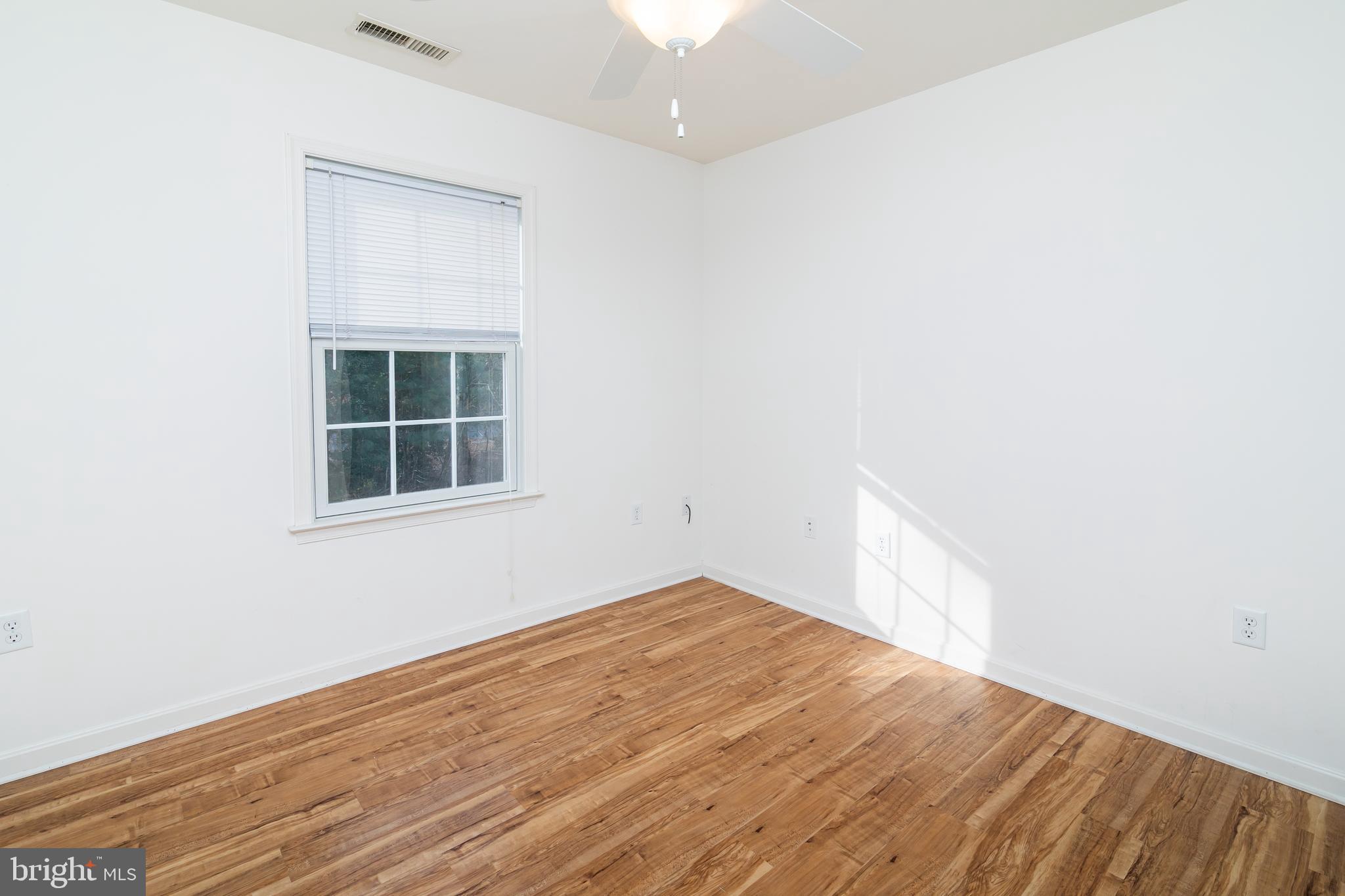 VILLAGES AT PARSONS LAKE - Residential