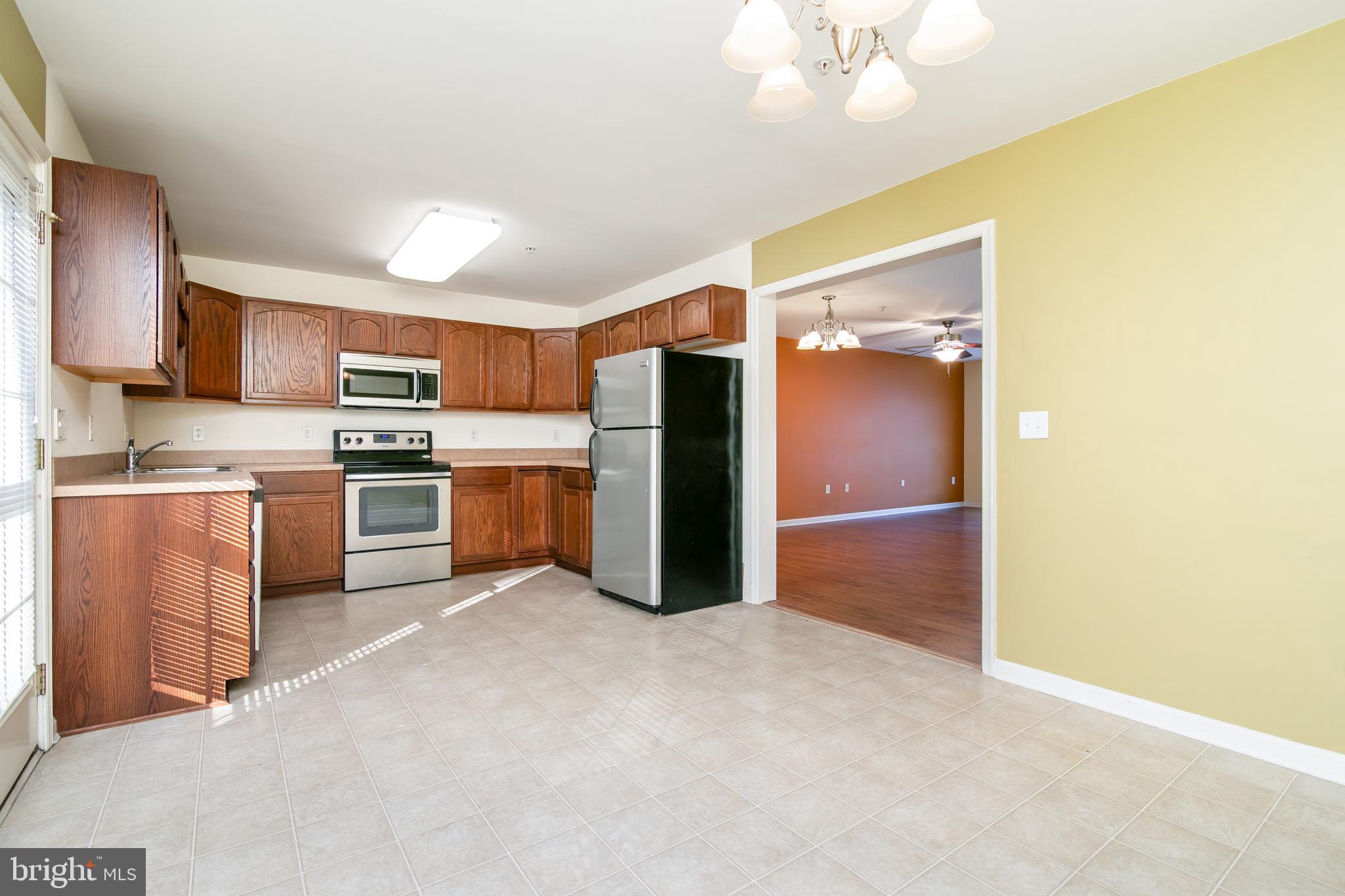 VILLAGES AT PARSONS LAKE - Residential