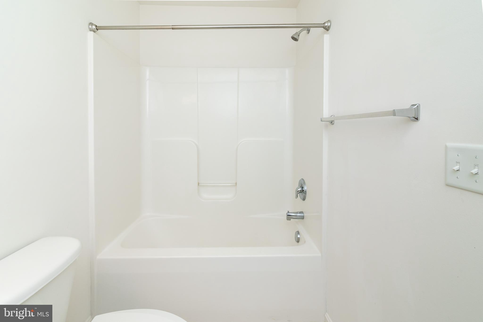 VILLAGES AT PARSONS LAKE - Residential