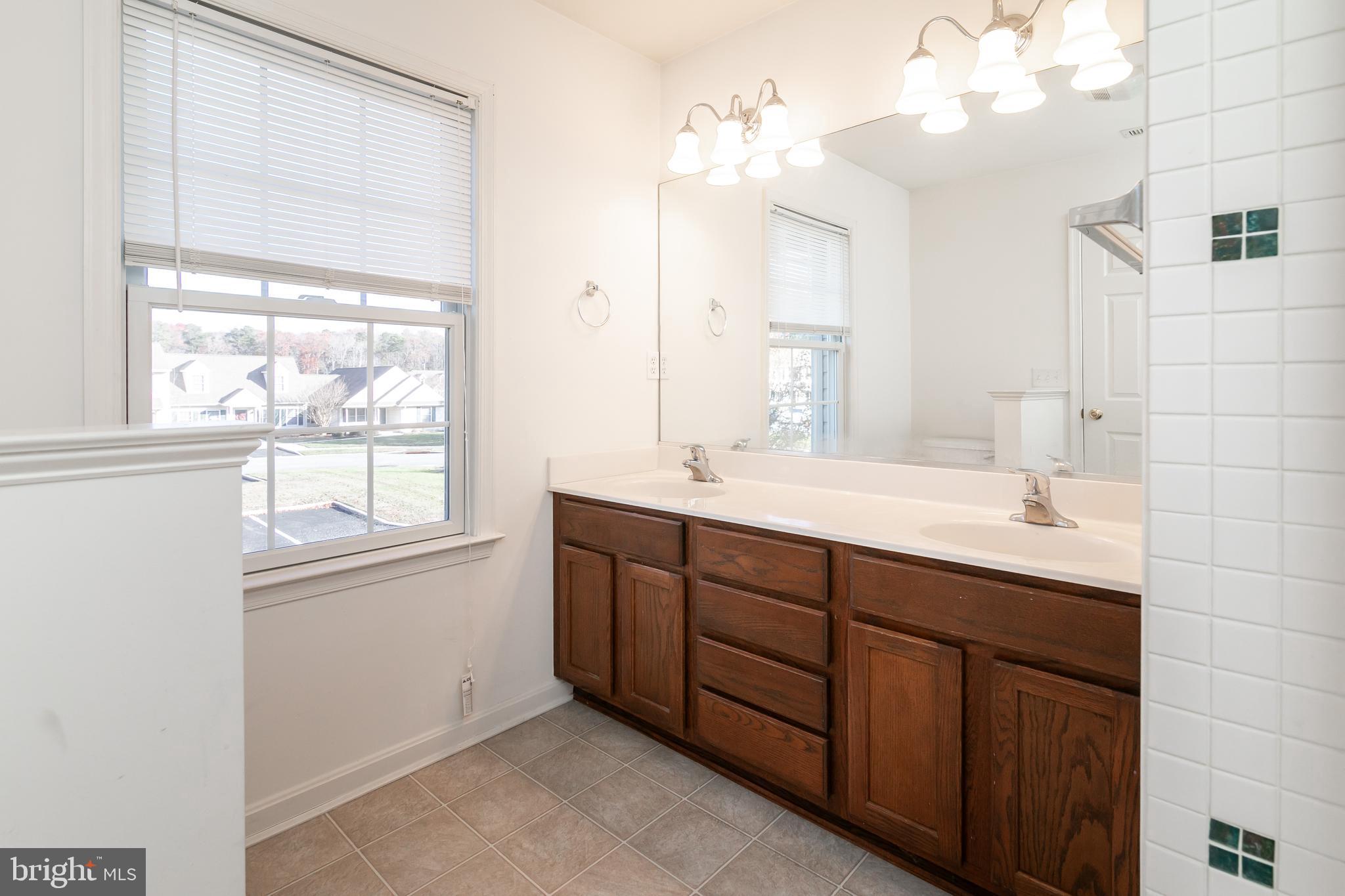 VILLAGES AT PARSONS LAKE - Residential