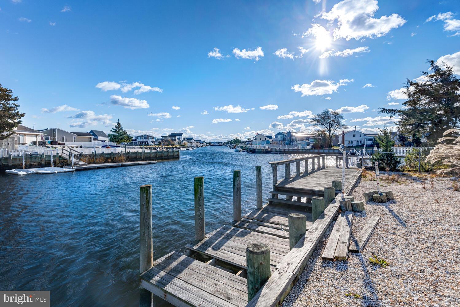 39 S LOS ANGELES DRIVE