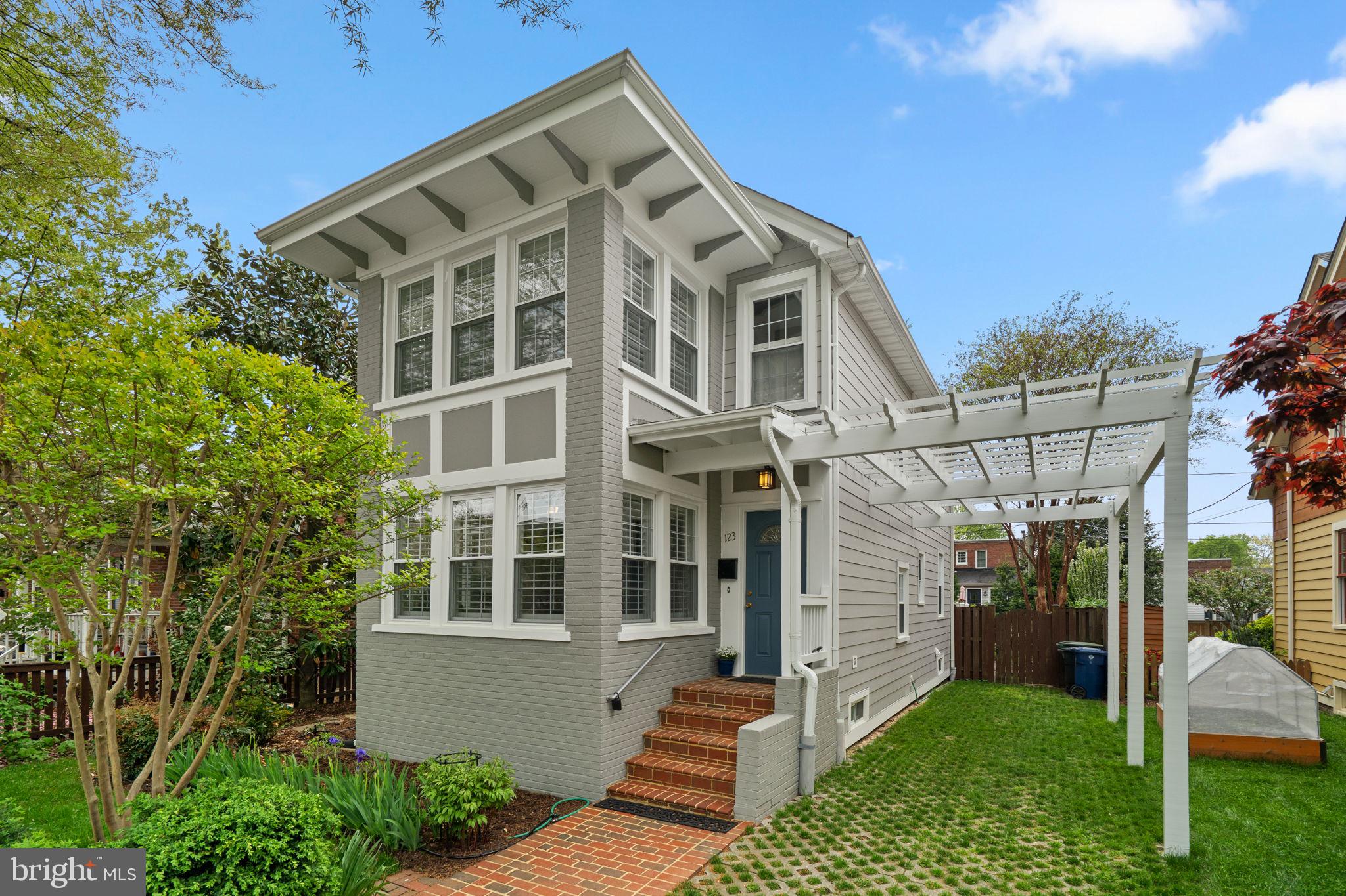 ROSEMONT PARK - Residential