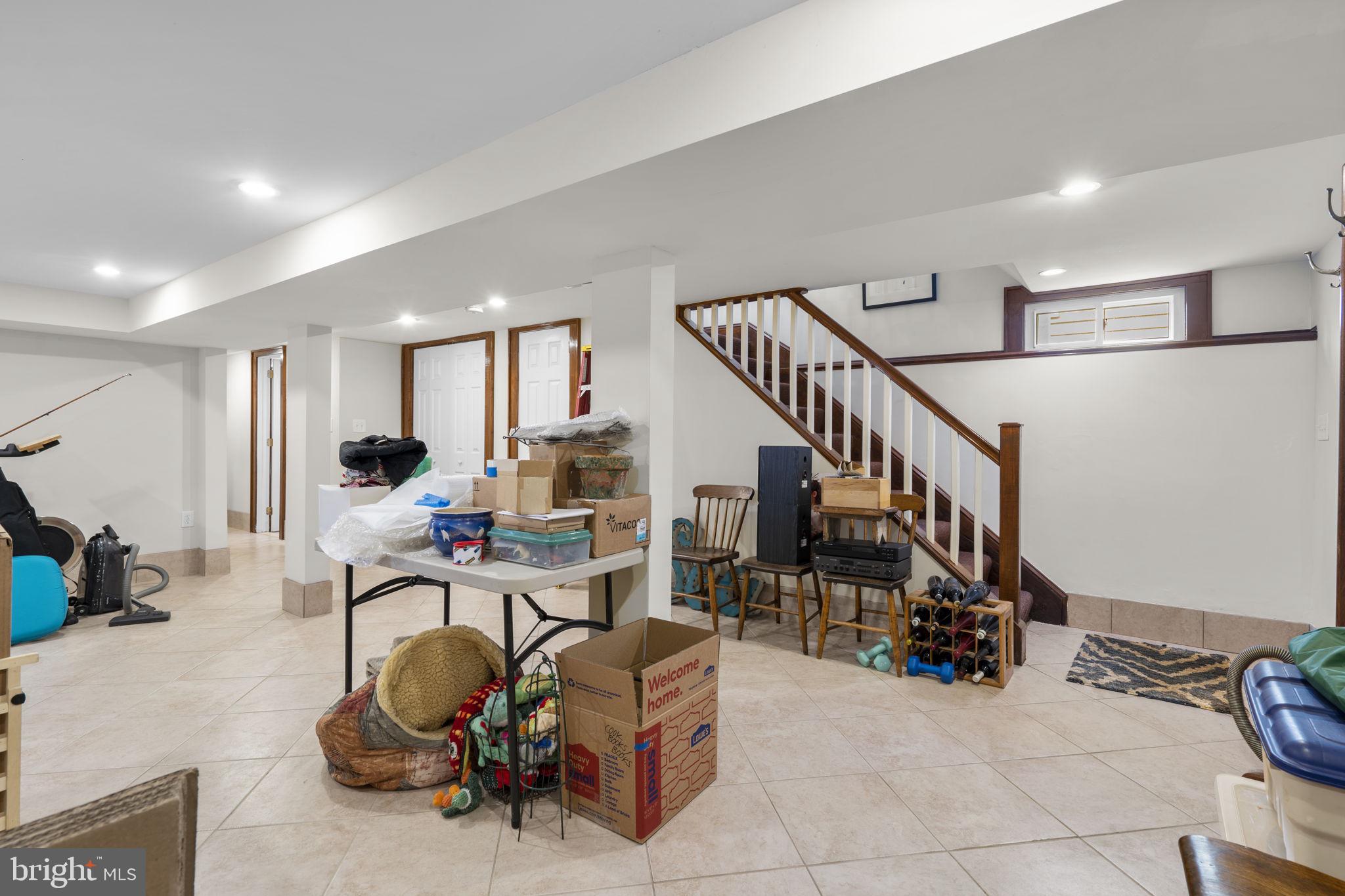 ROSEMONT PARK - Residential