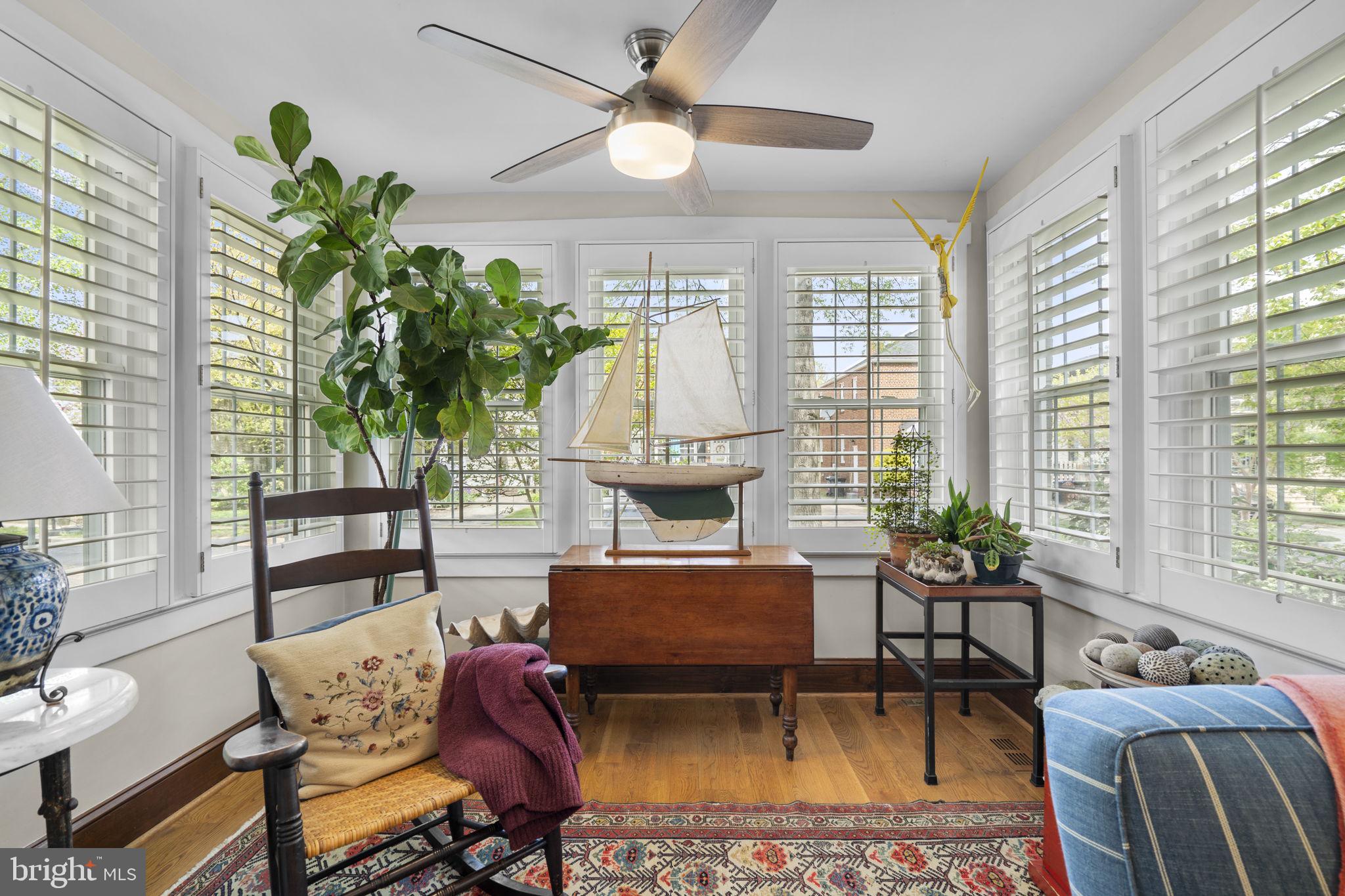 ROSEMONT PARK - Residential