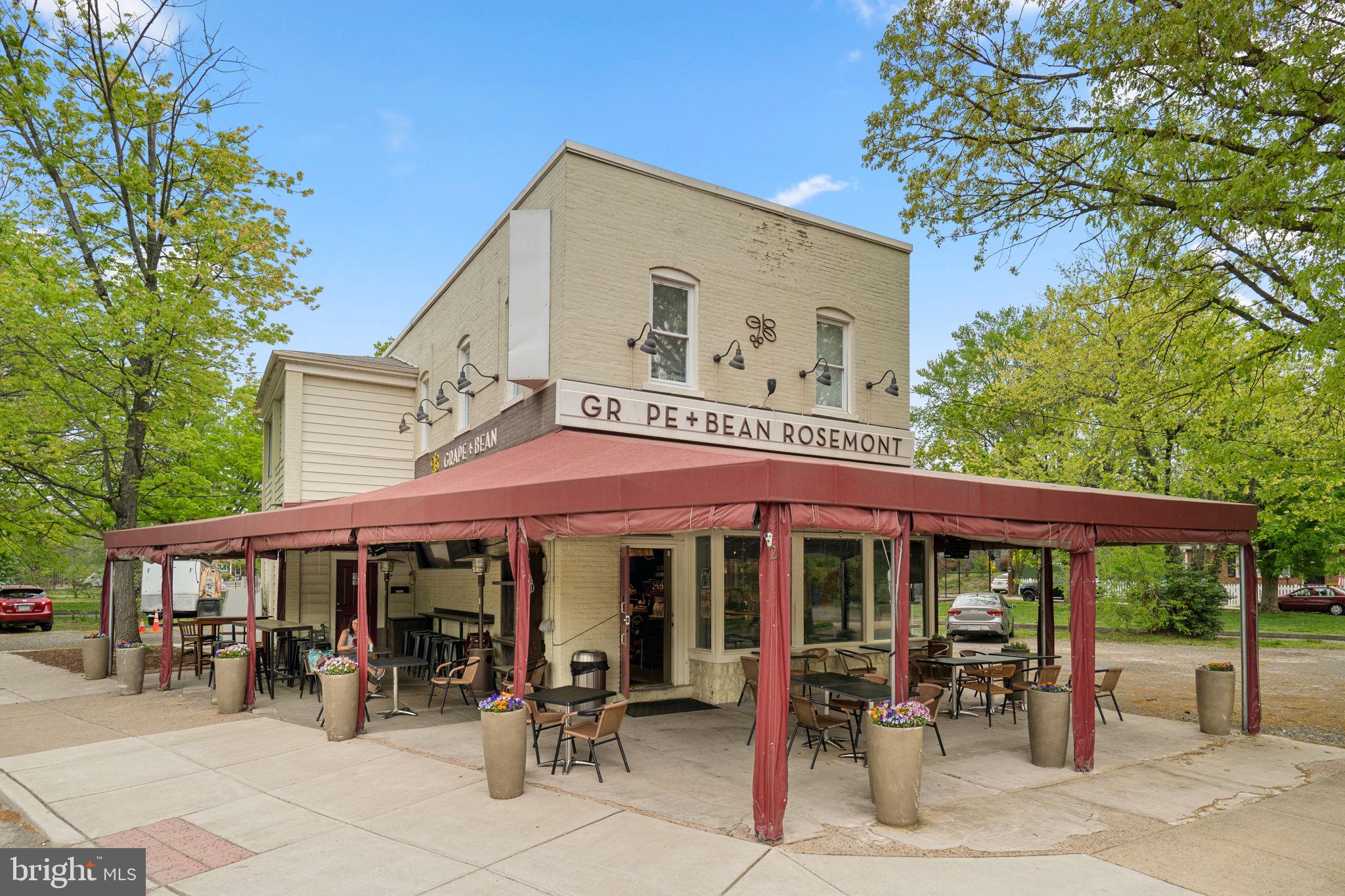 ROSEMONT PARK - Residential