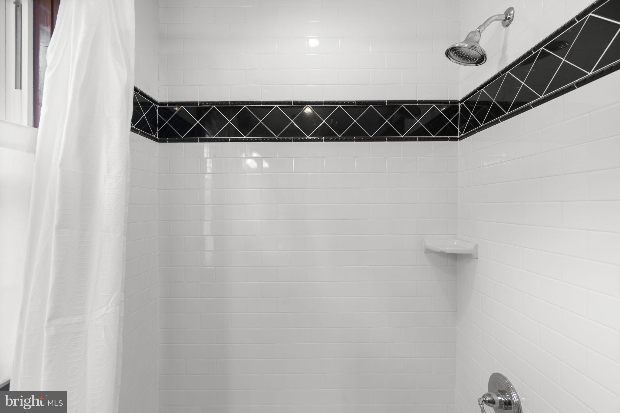 ROSEMONT PARK - Residential