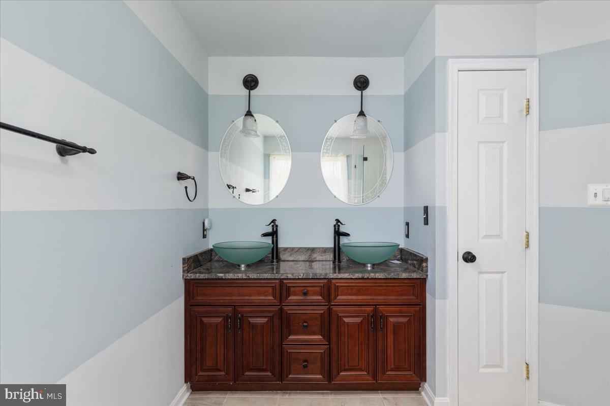 GLENDALE ESTATES - Residential