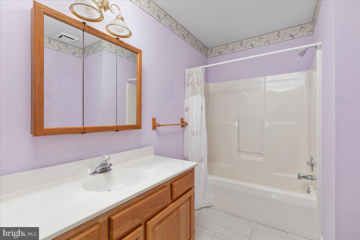 GLENDALE ESTATES - Residential