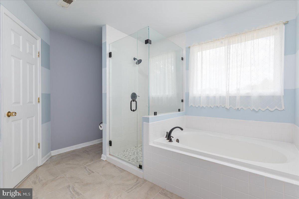 GLENDALE ESTATES - Residential