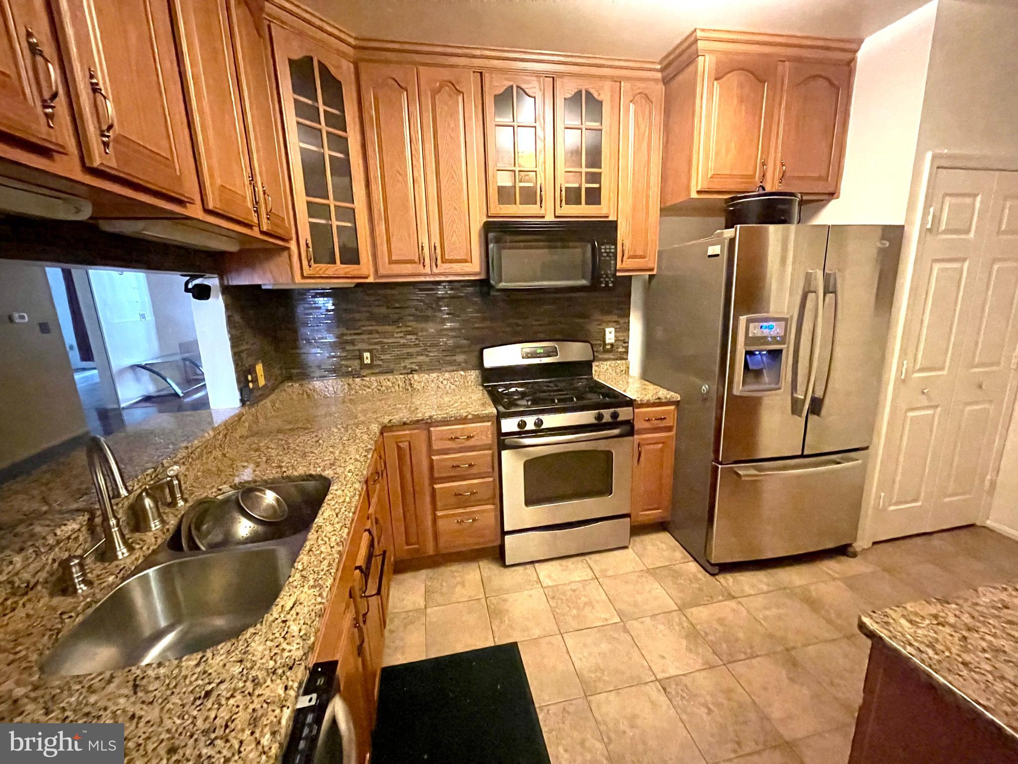 SPRING MILL - Residential