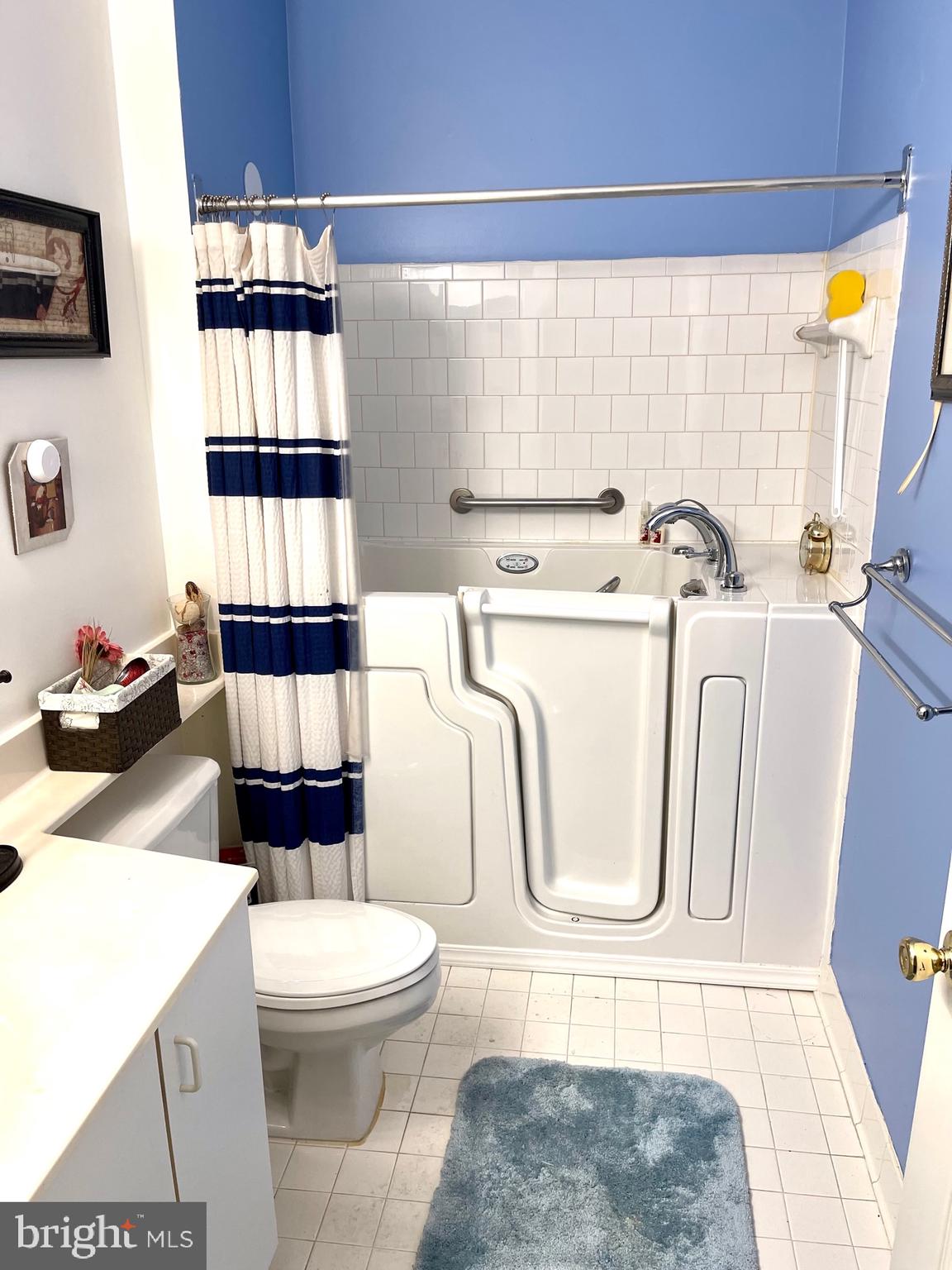 SPRING MILL - Residential