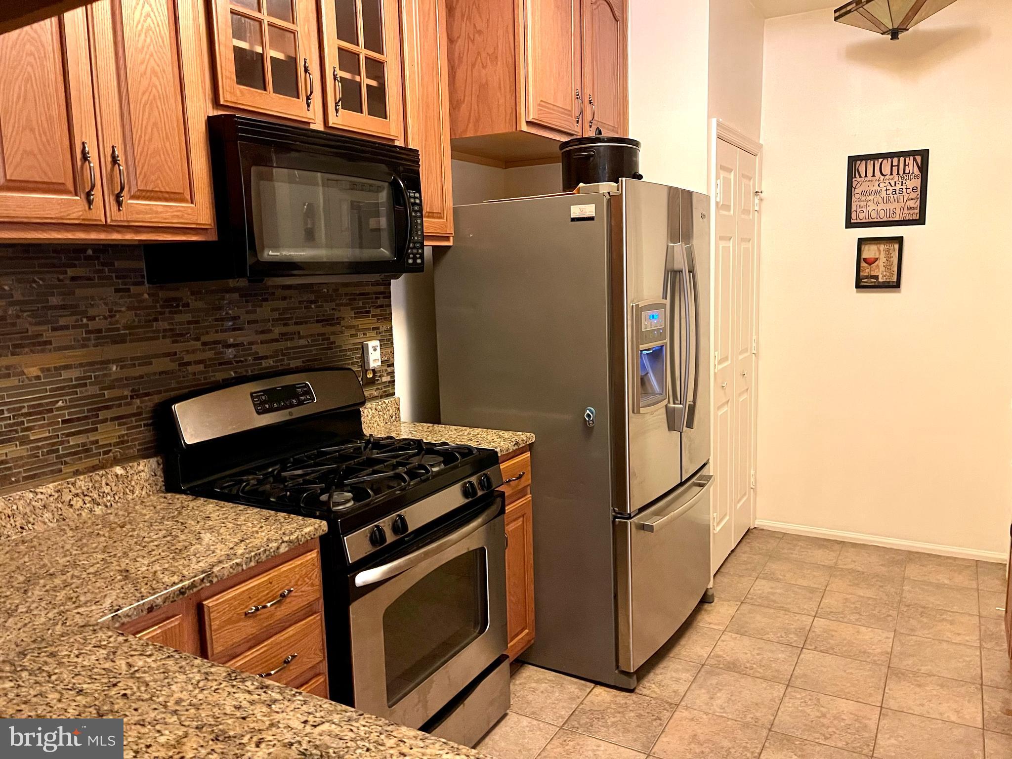 SPRING MILL - Residential