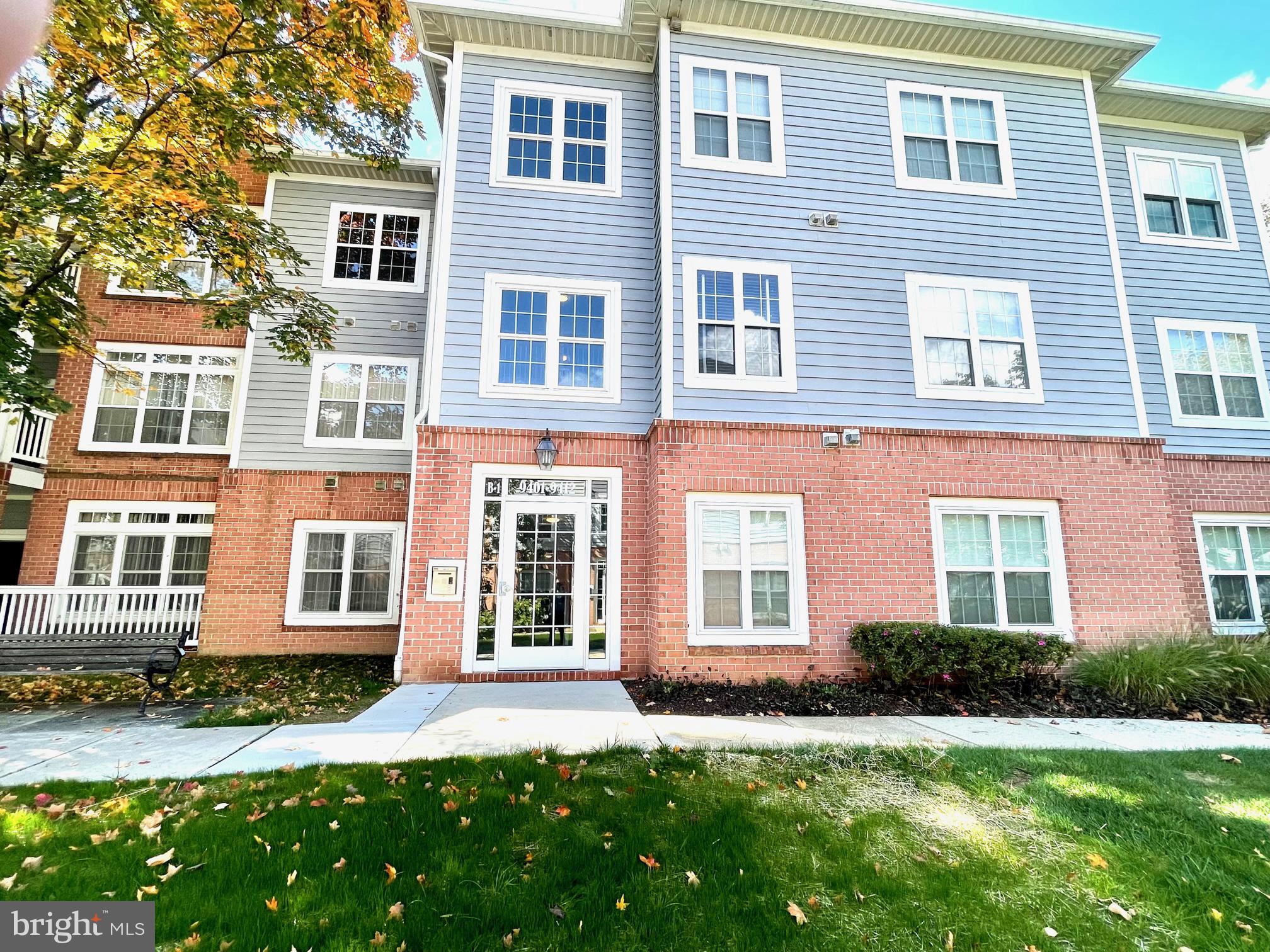 SPRING MILL - Residential