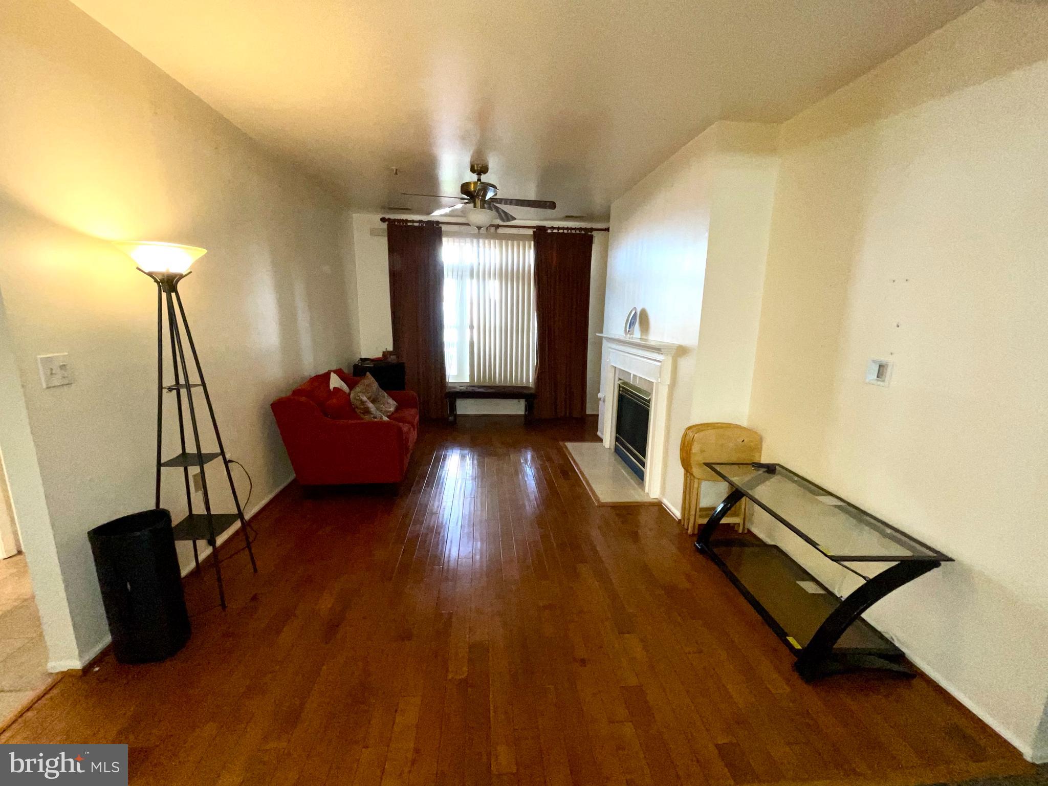 SPRING MILL - Residential