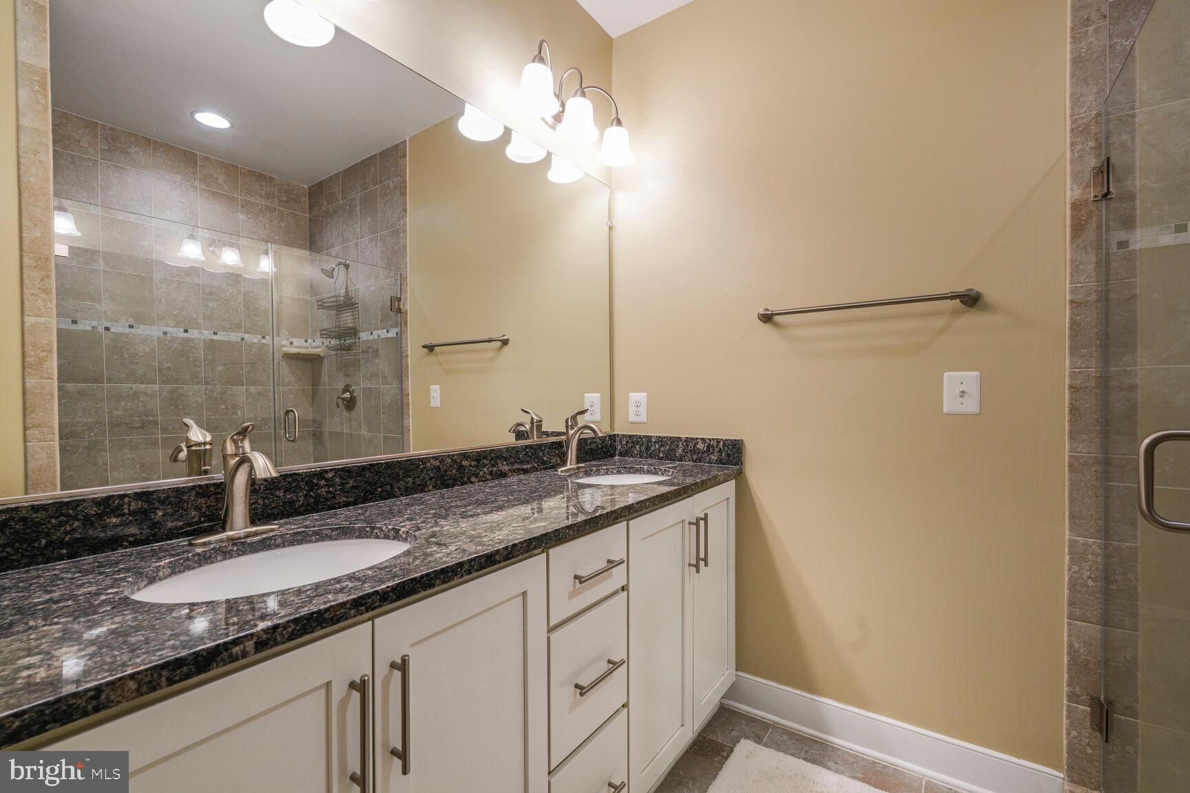 POTOMAC YARD - Residential