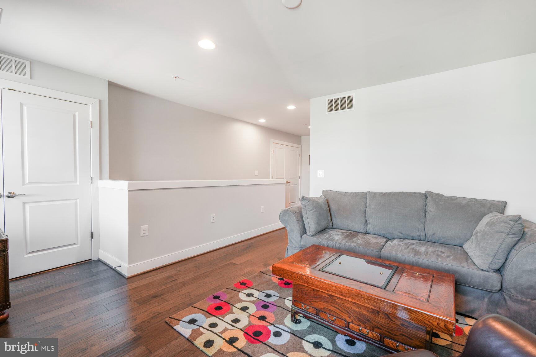 POTOMAC YARD - Residential