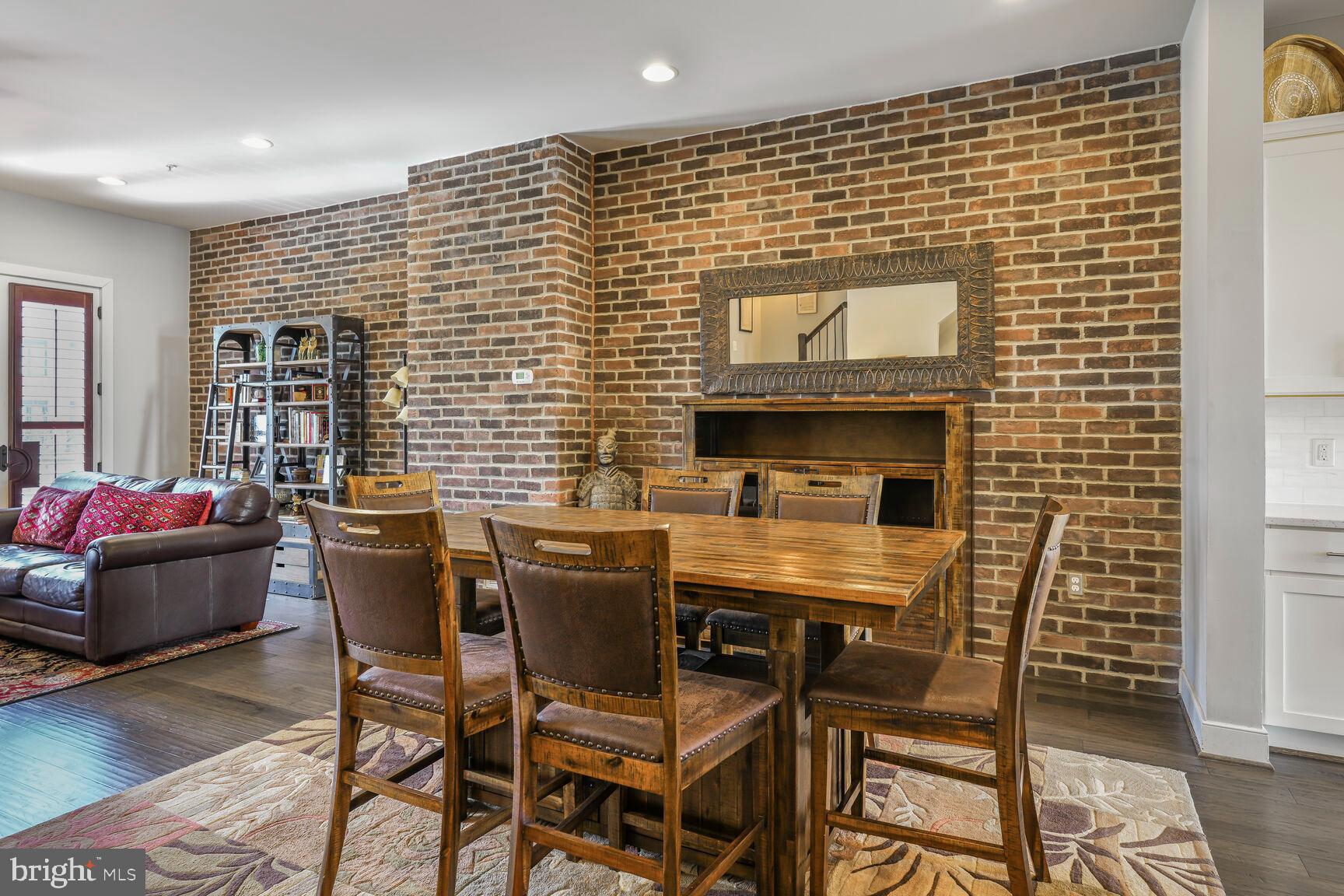 POTOMAC YARD - Residential