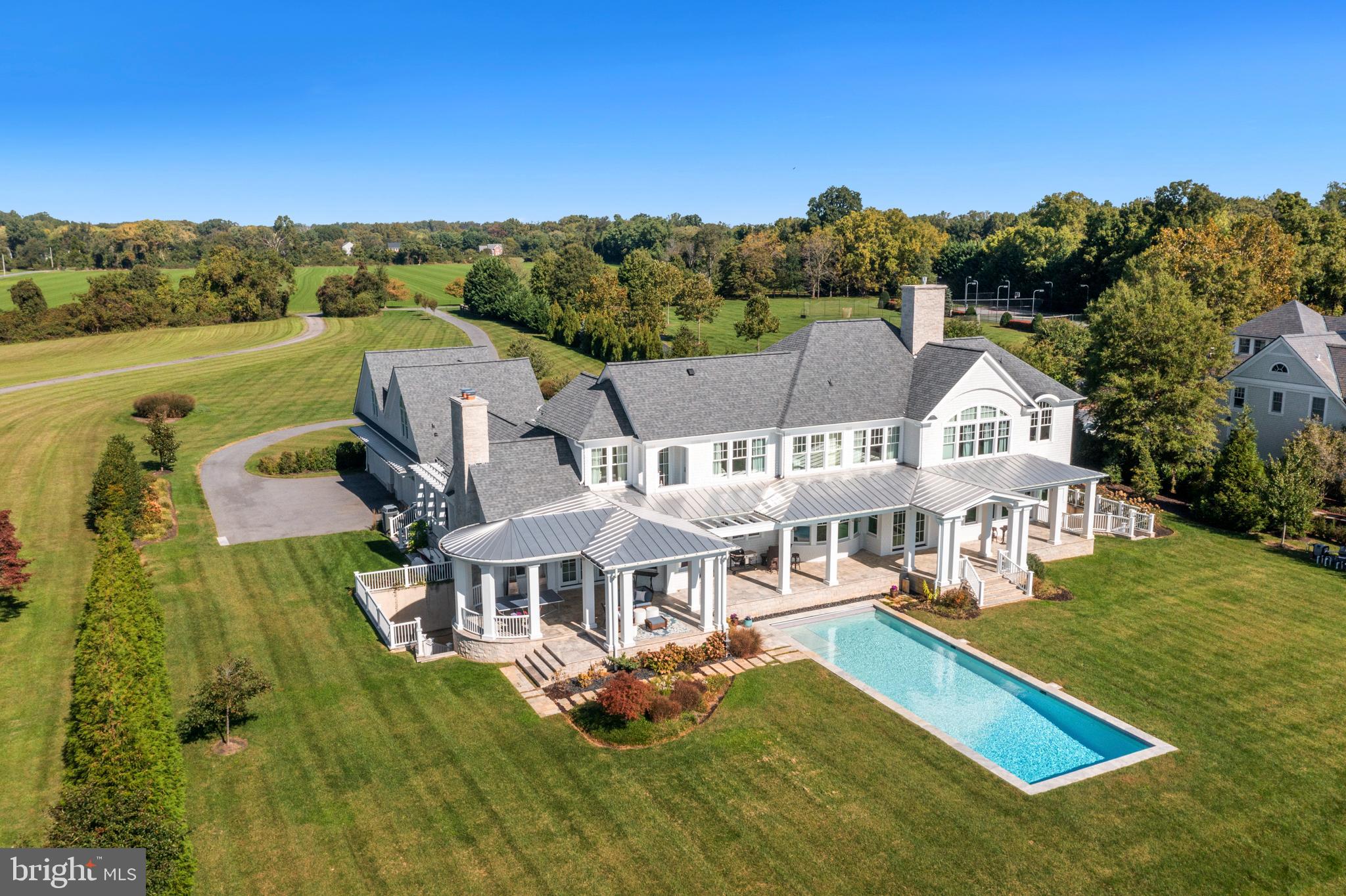 MAIDSTONE FARM - Residential