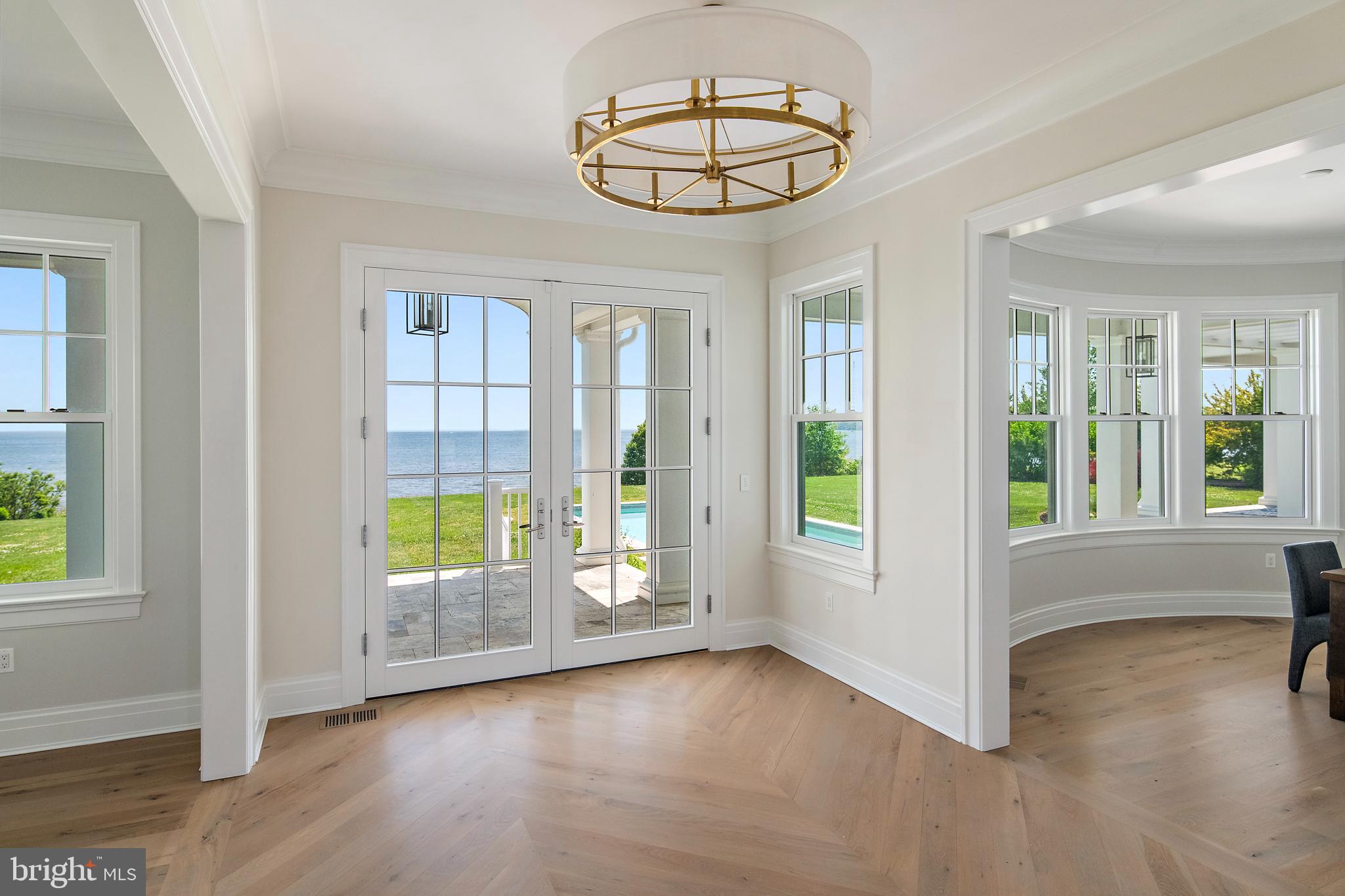 MAIDSTONE FARM - Residential