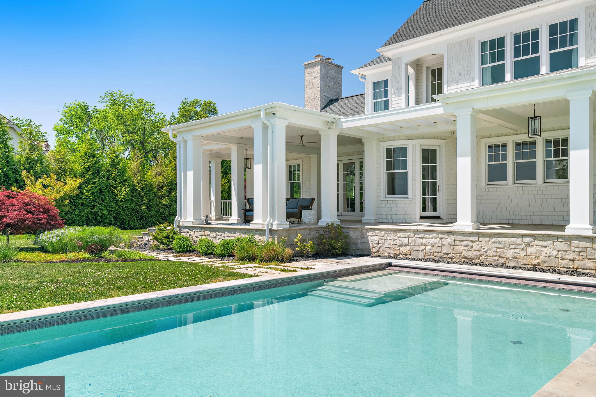 MAIDSTONE FARM - Residential